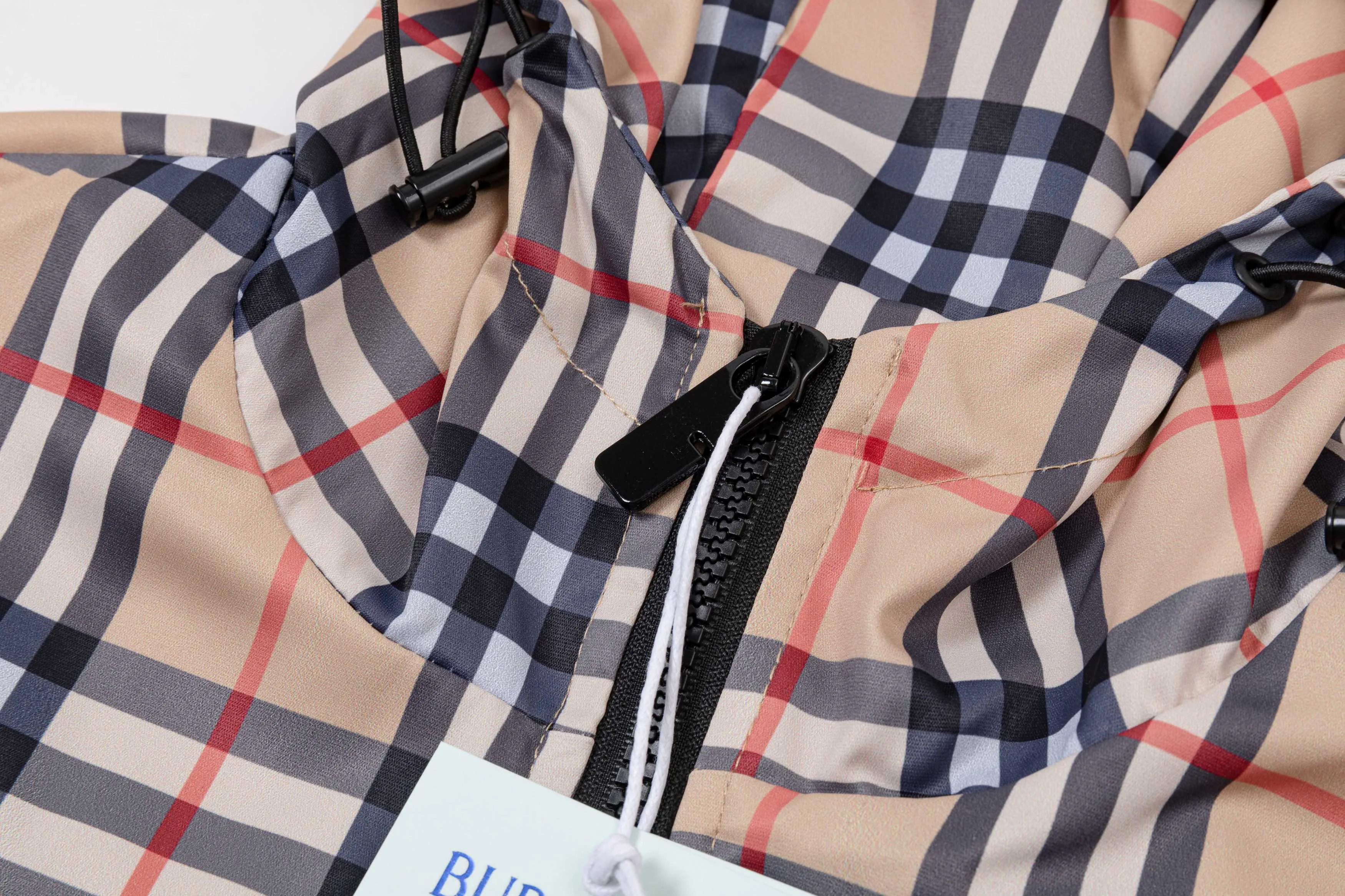 Men's Jackets And Down Jackets BURBERRY 18000529