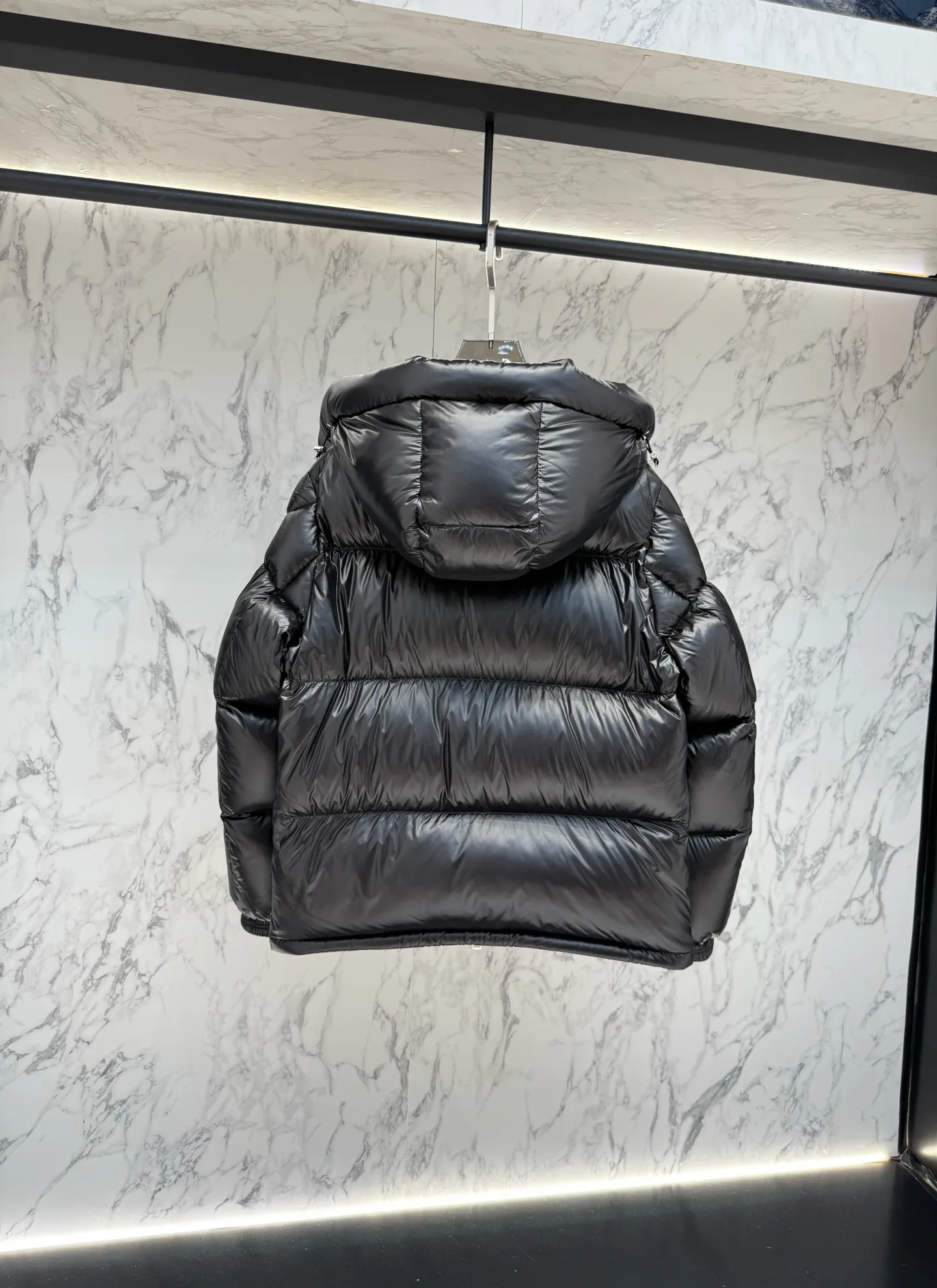 Men's Jackets And Down Jackets MONCLER 17974314