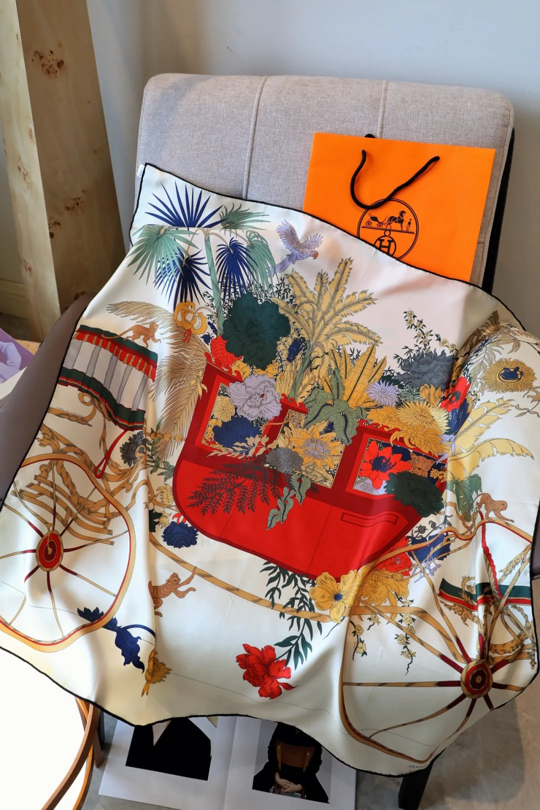 Silk Scarves HERMES 18093531