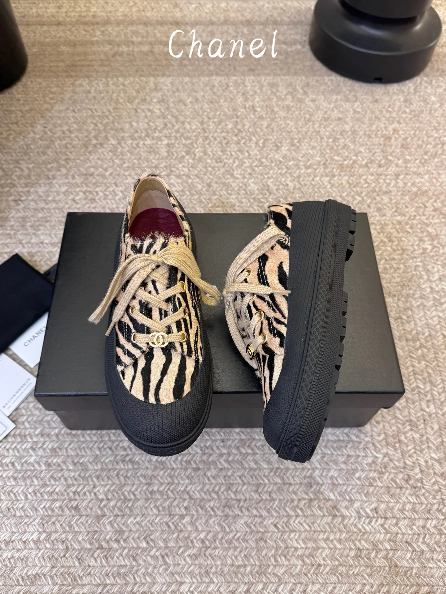 Women's Sneakers CHANEL 17903113