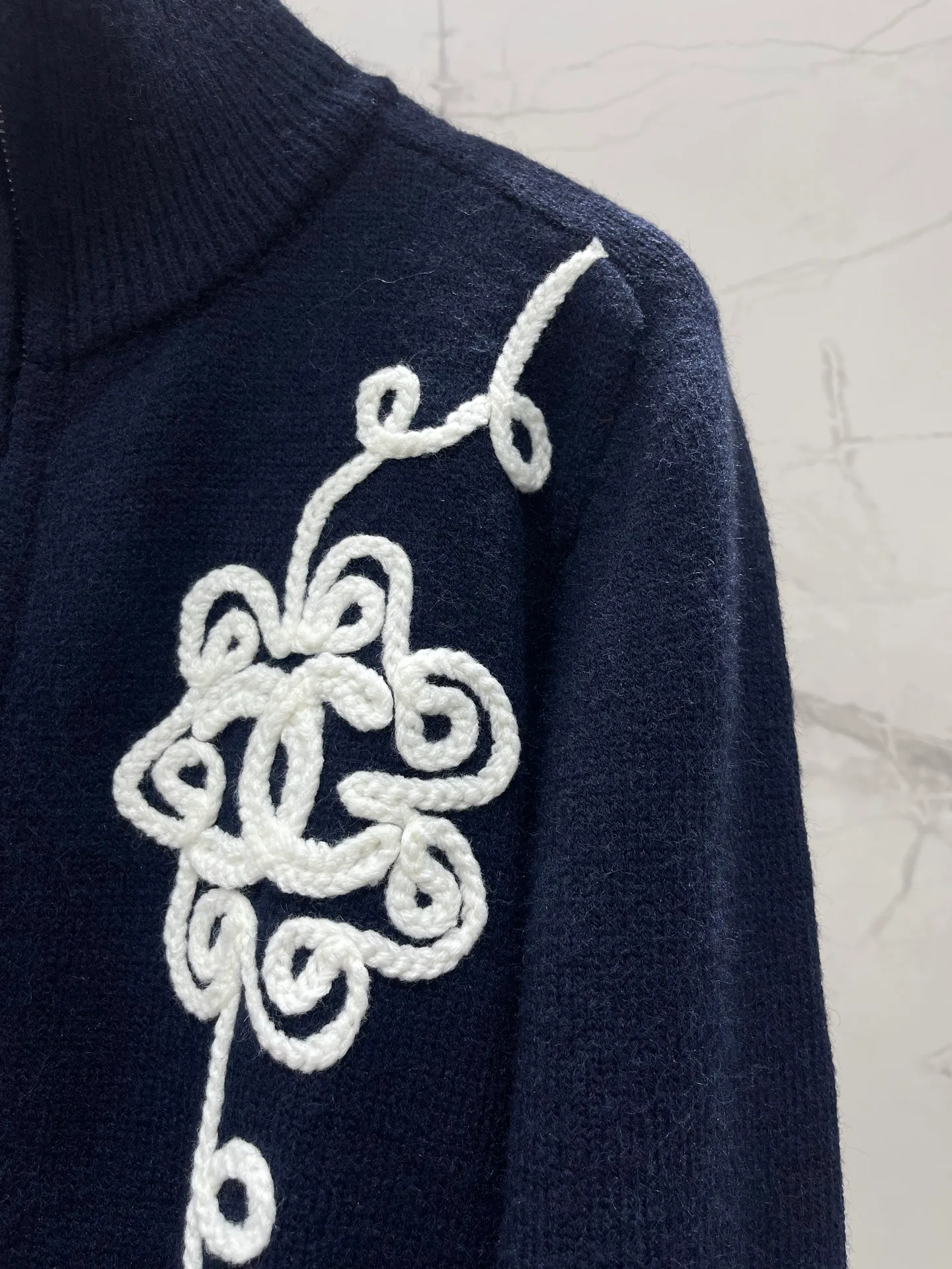 Women's Jumpers And Sweaters CHANEL 18137920