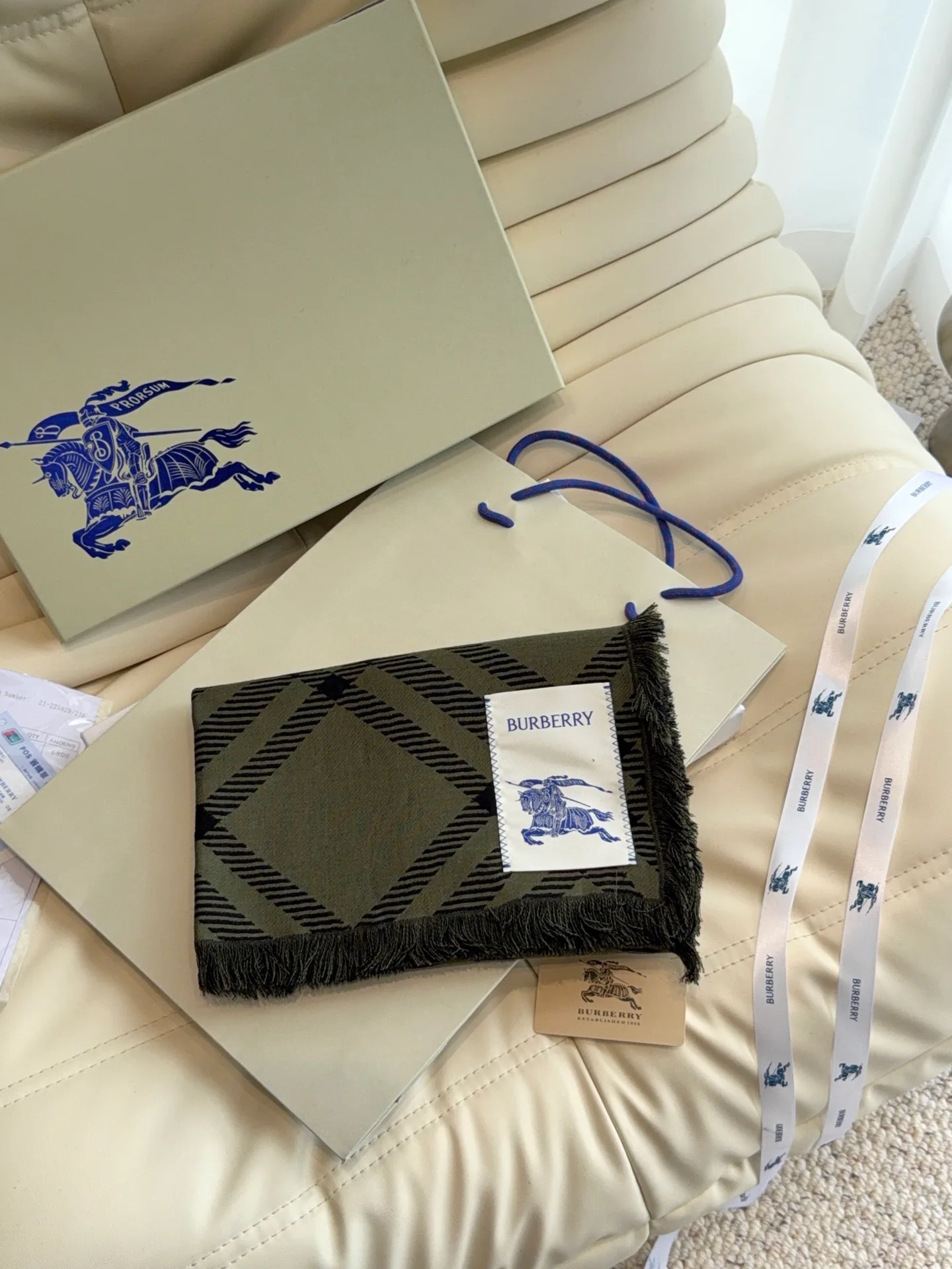 Scarves BURBERRY 18401209