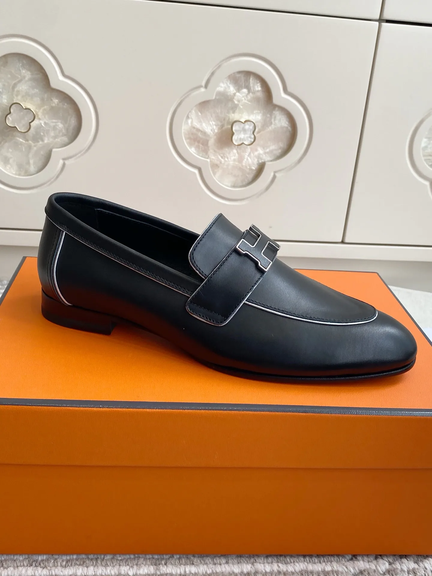 Women's Loafers And Moccasins HERMES 17739484