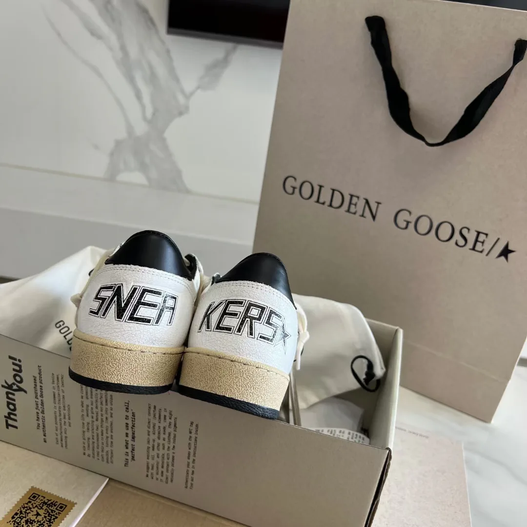 Women's Sneakers GOLDEN GOOSE 16995674