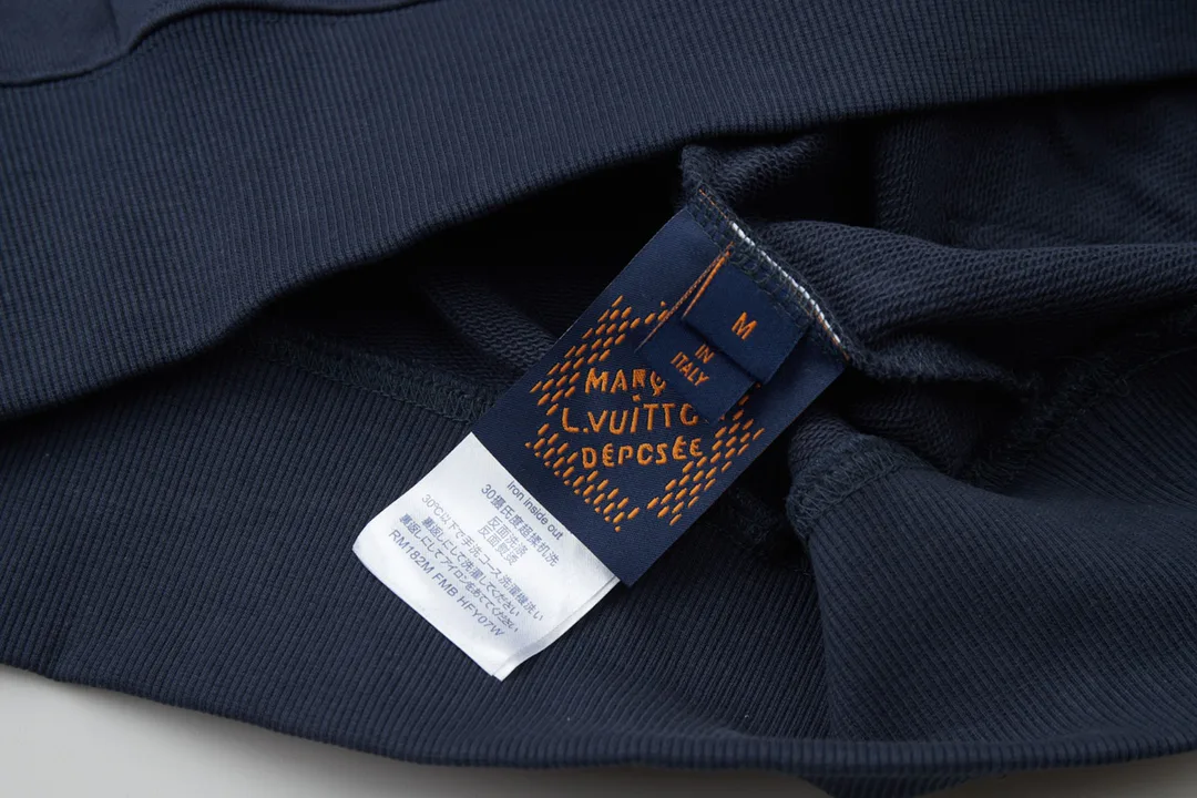 Men's Sweatshirts And Hoodies LOUIS VUITTON 18189813
