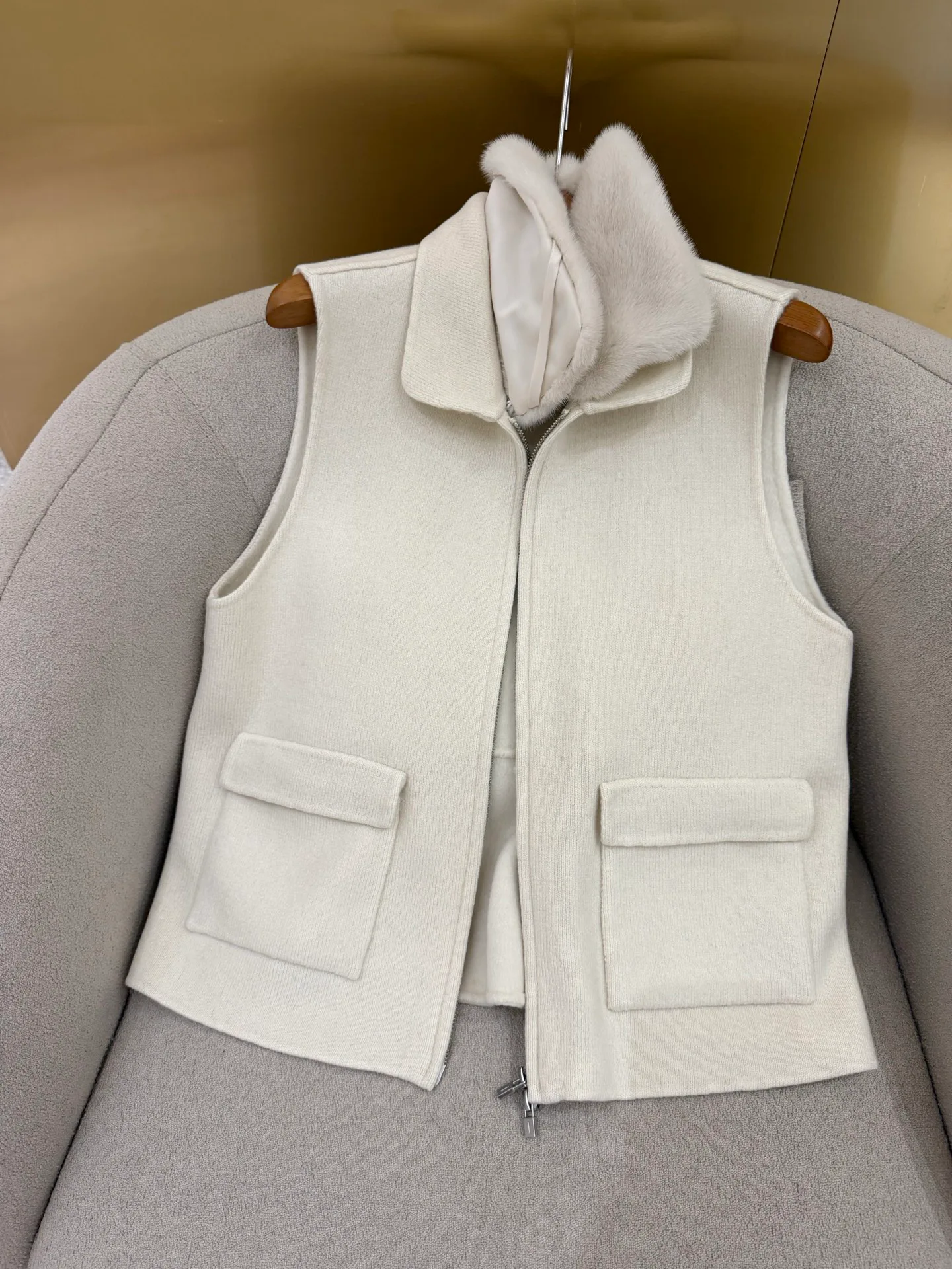 Women's Vests LORO PIANA 18513128