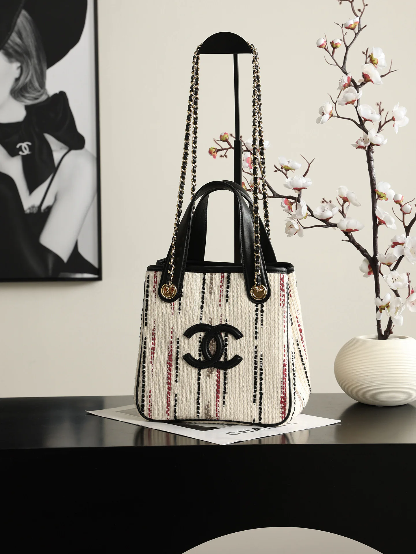 Women's Classic Handbags CHANEL 17878609