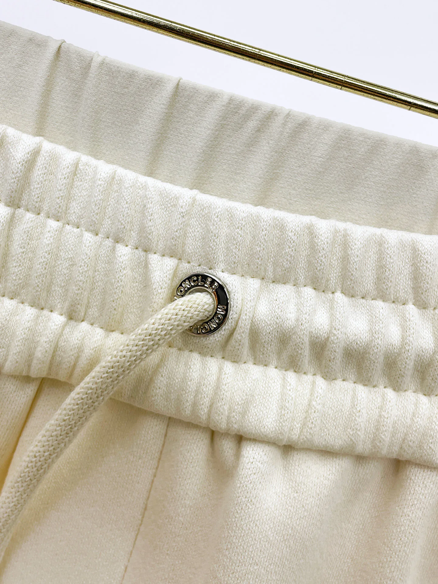 Men's Trousers MONCLER 18197368