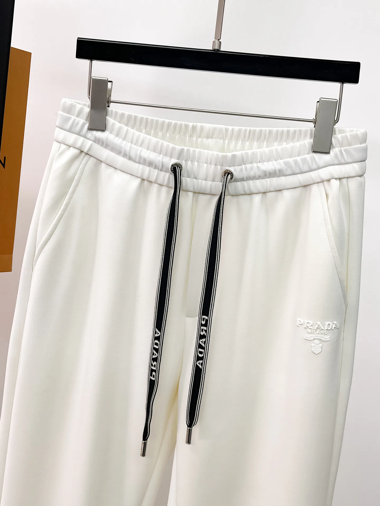 Брюки Мужские Prada 18596794