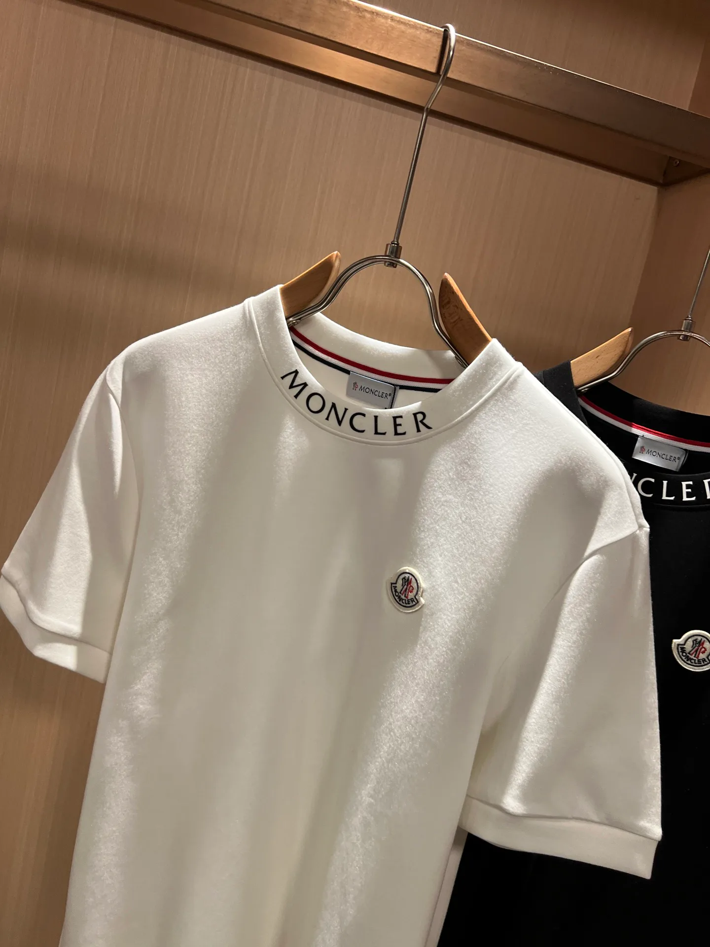 Men's T-Shirts MONCLER 18519549