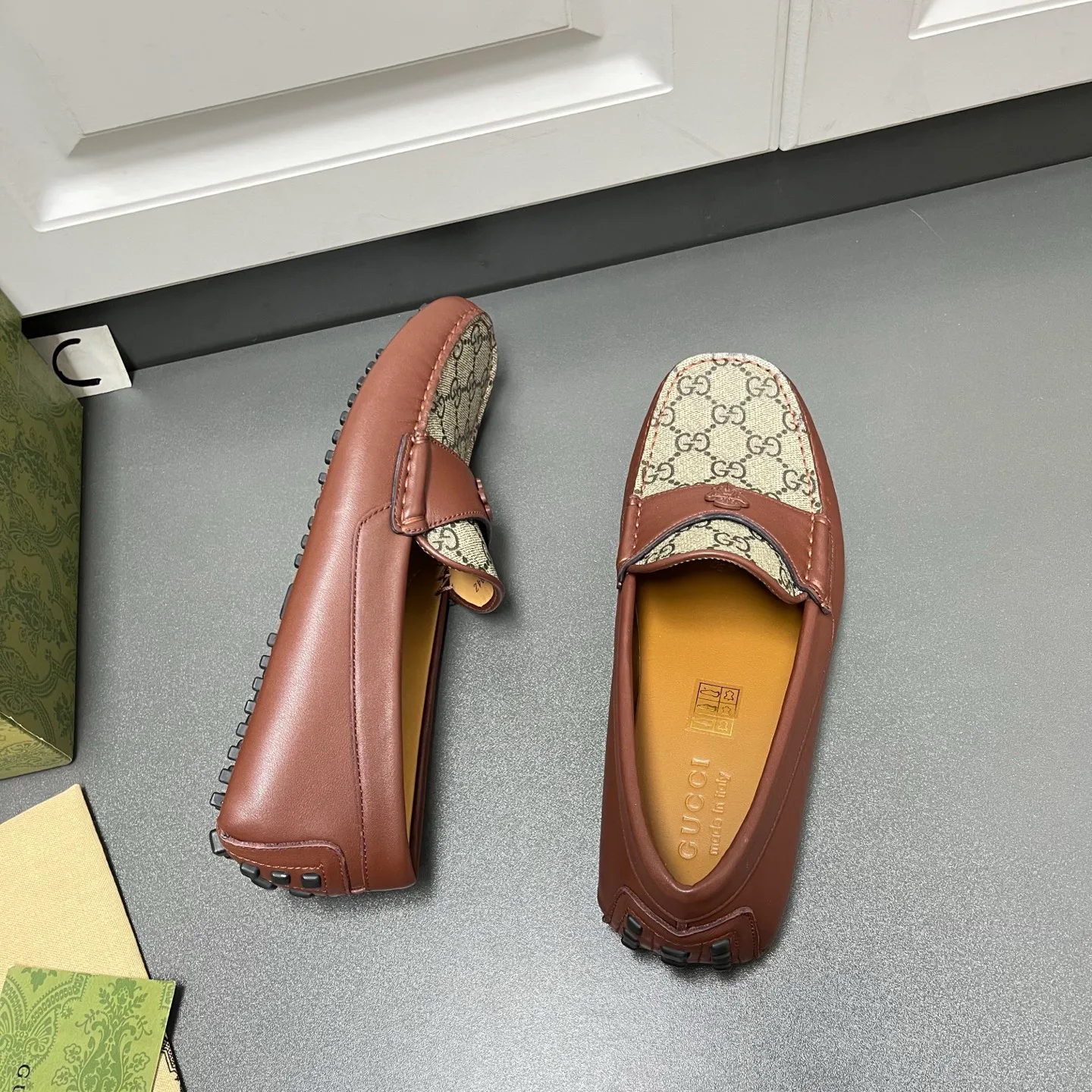 Men's Loafers And Dress Shoes GUCCI 17937827