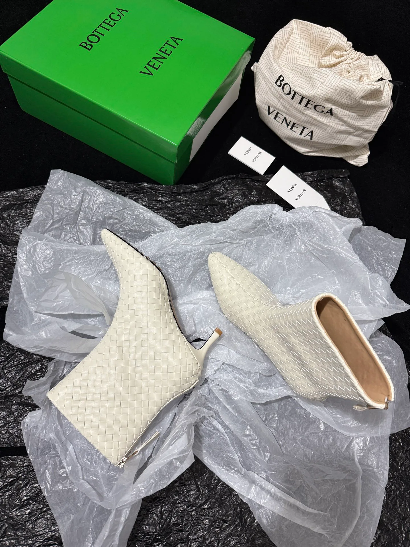 Women's Booties BOTTEGA VENETA 18502154