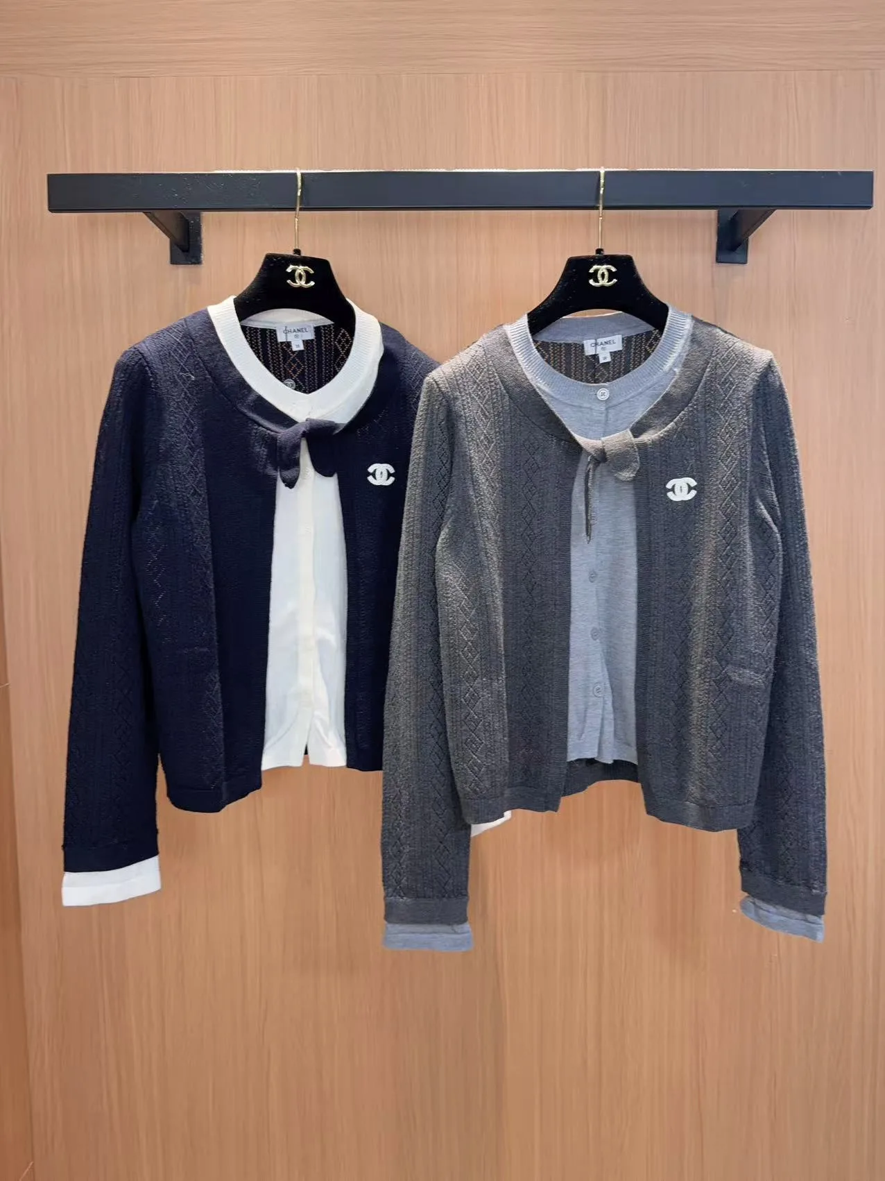 Women's Jumpers And Sweaters CHANEL 18138034
