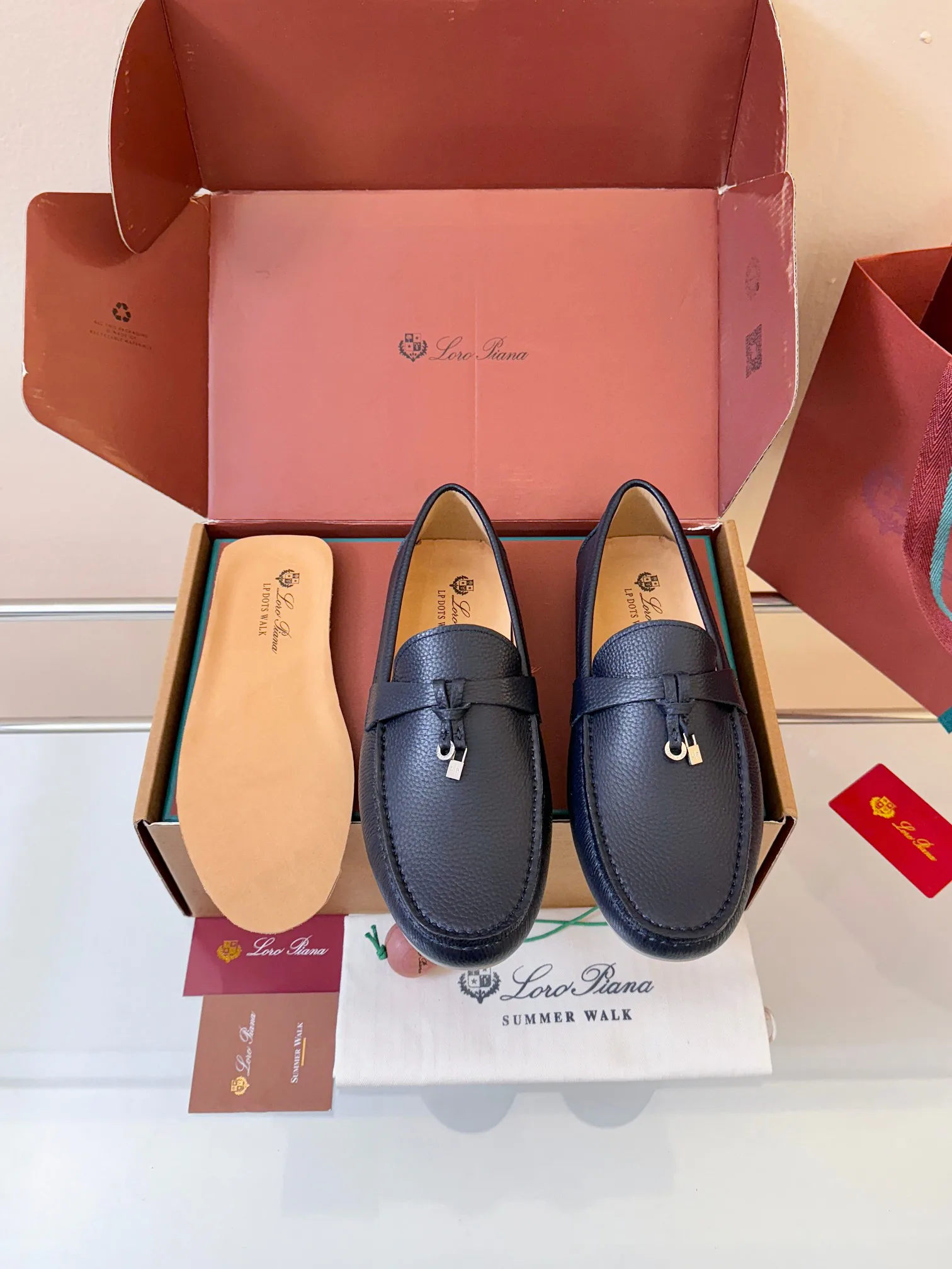 Men's Loafers And Dress Shoes LORO PIANA 17122917
