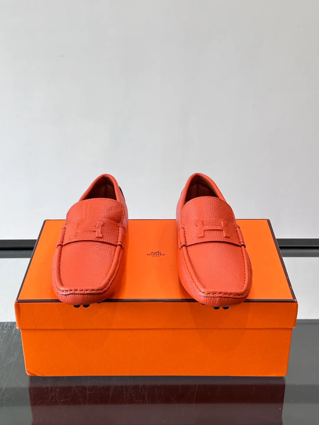 Men's Loafers And Dress Shoes HERMES 18102669