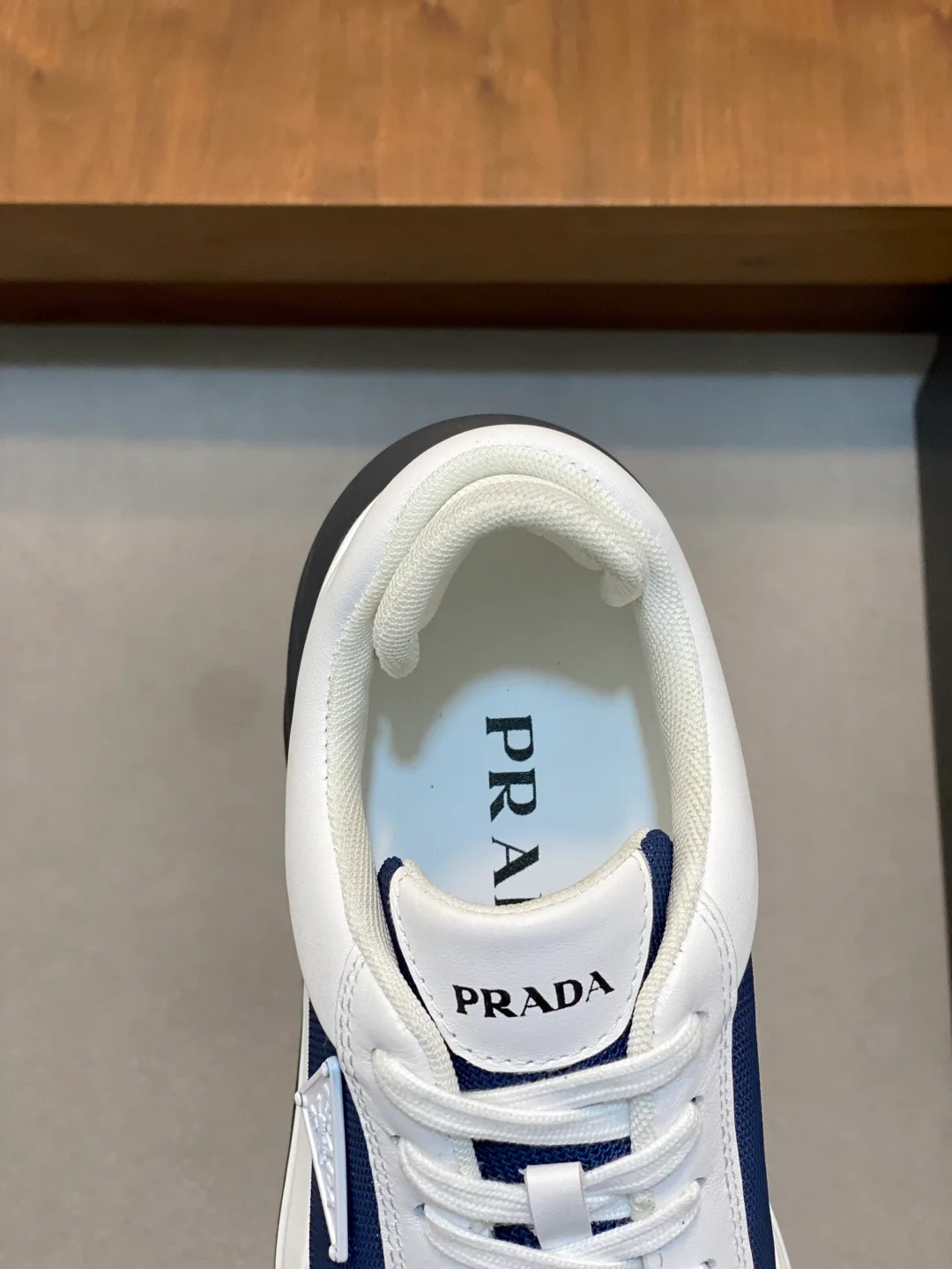 Men's Sneakers PRADA 18116627