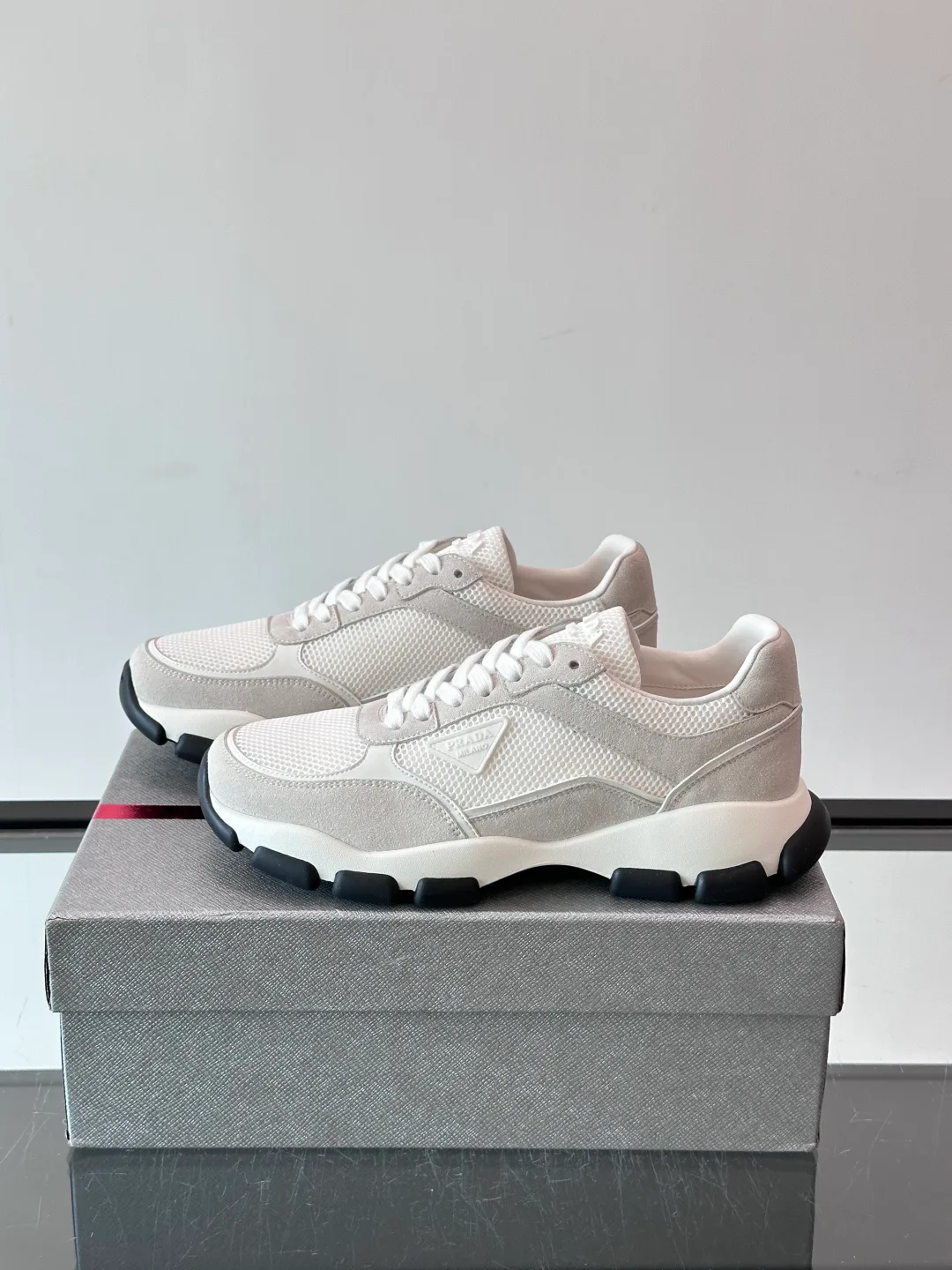 Women's Sneakers PRADA 18449472