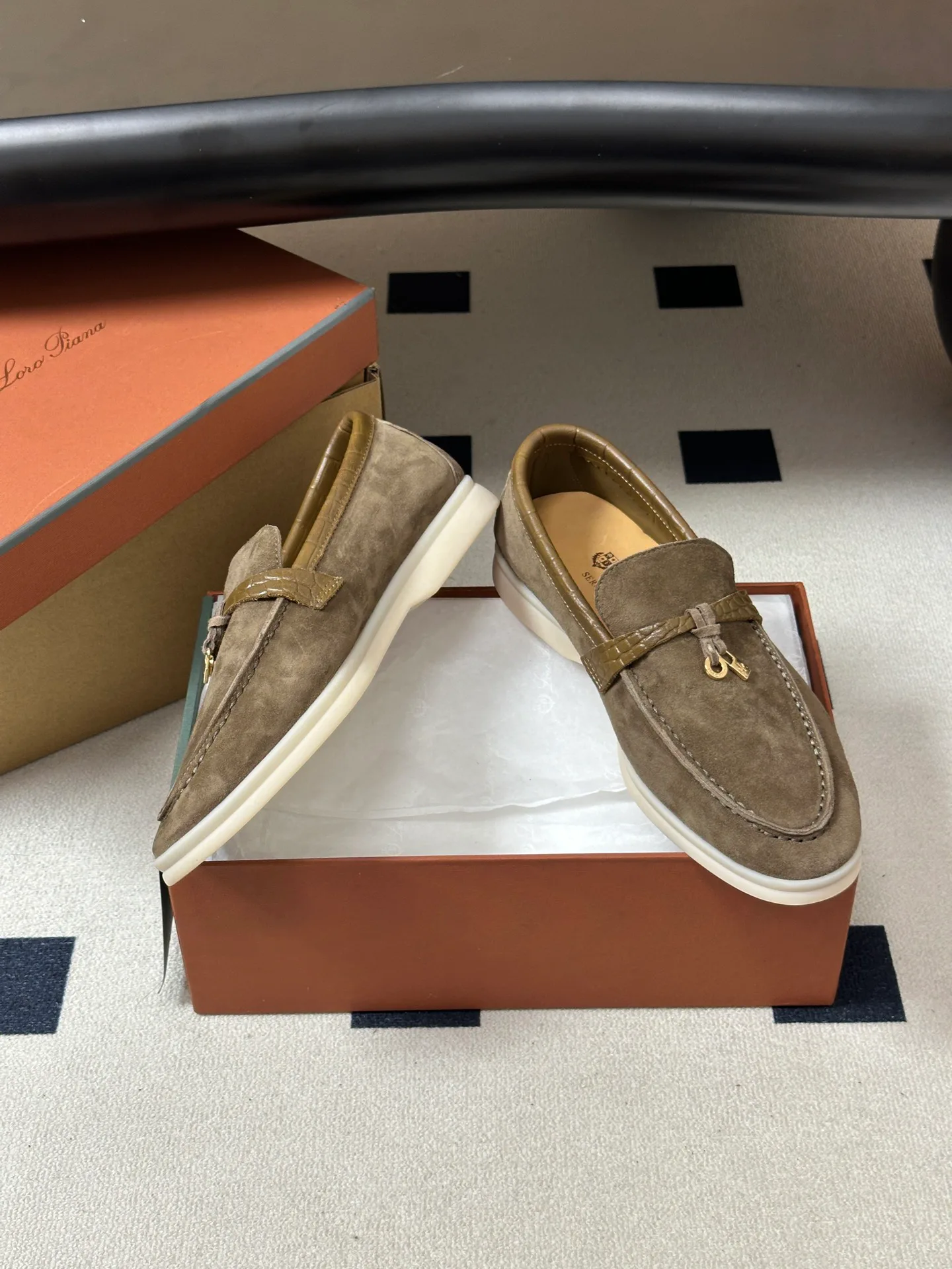Women's Loafers And Moccasins LORO PIANA 18322947