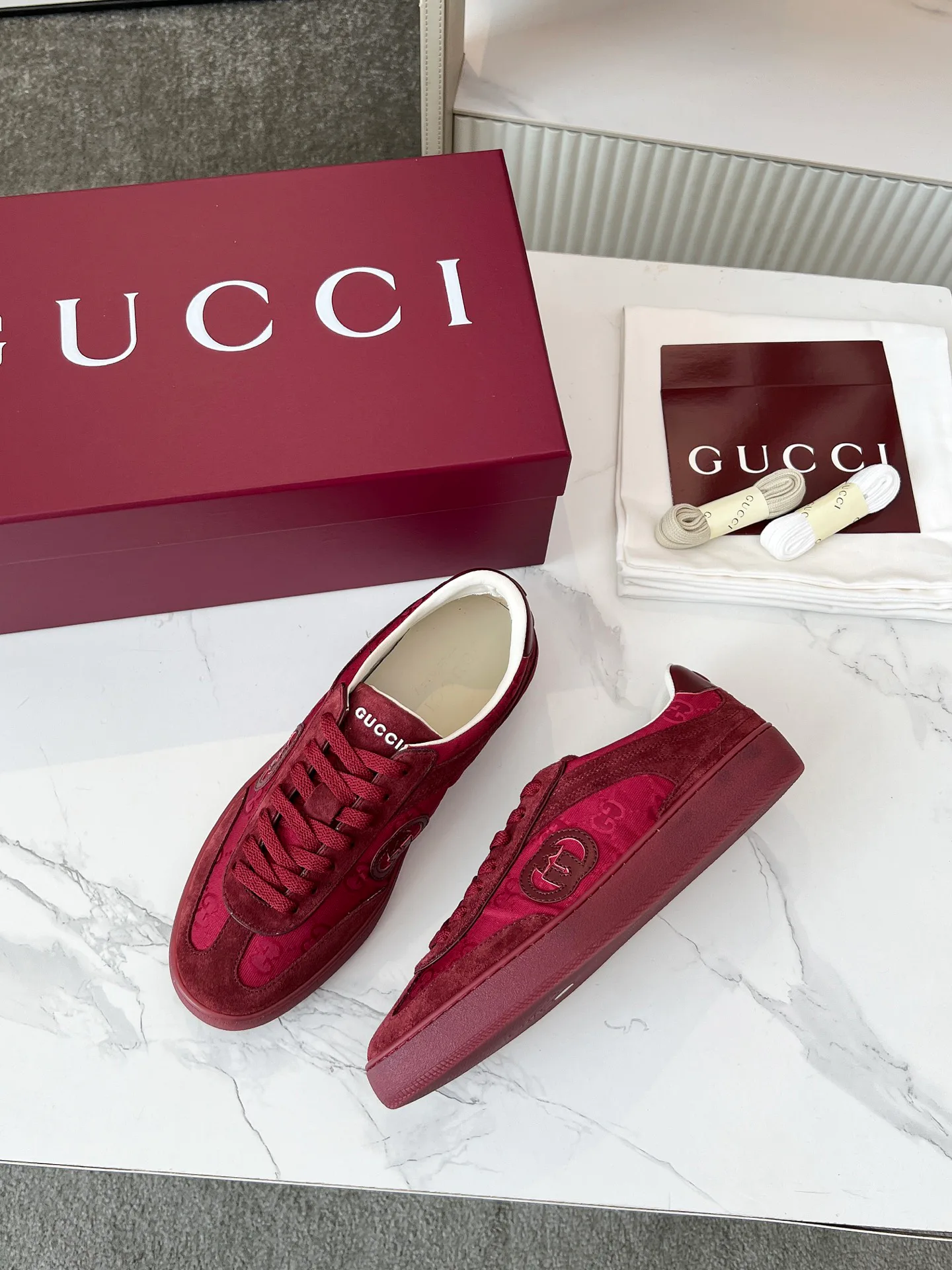 Women's Sneakers GUCCI 17620389