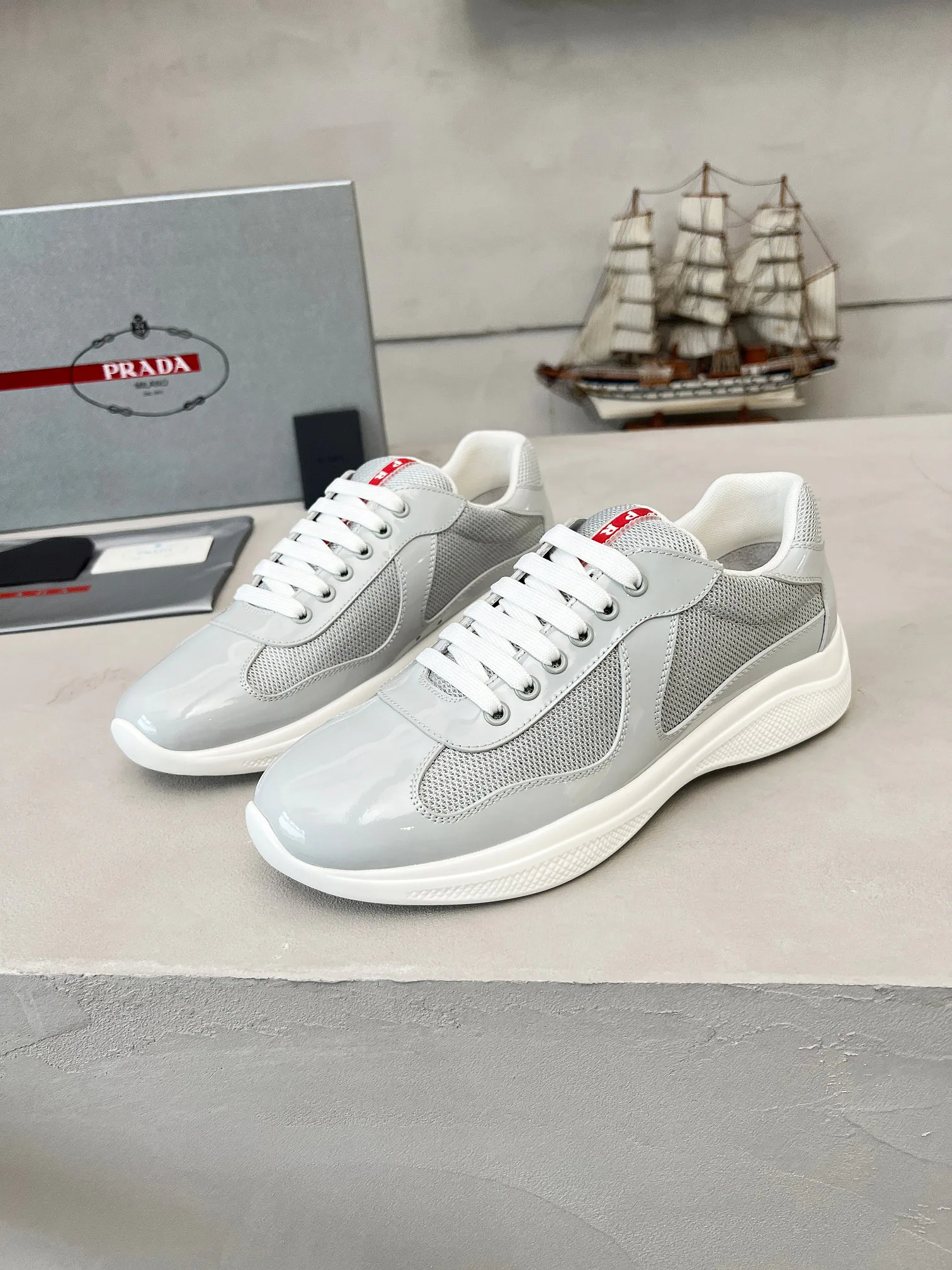 Women's Sneakers PRADA 17704055