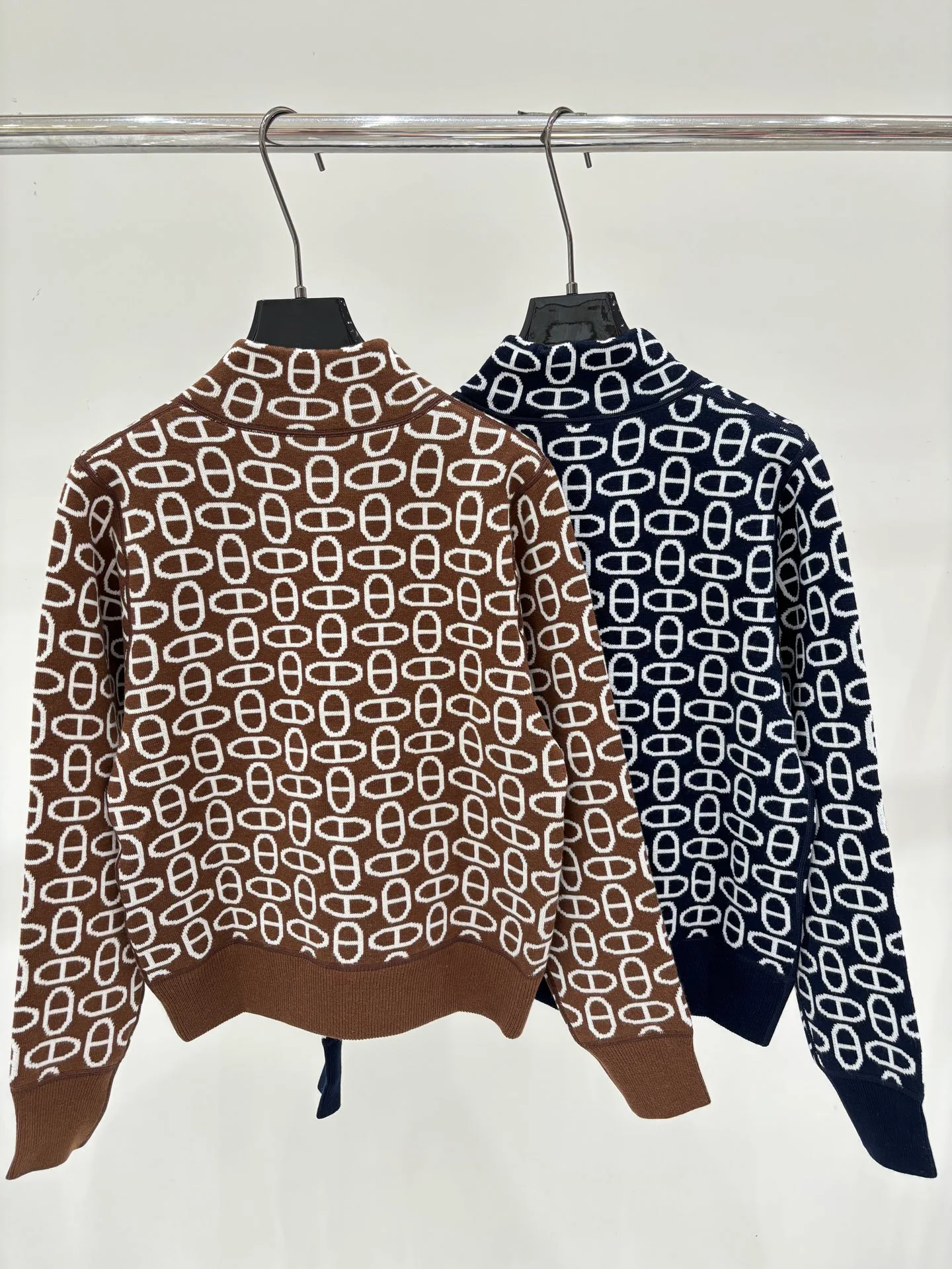Women's Jumpers And Sweaters HERMES 18032676