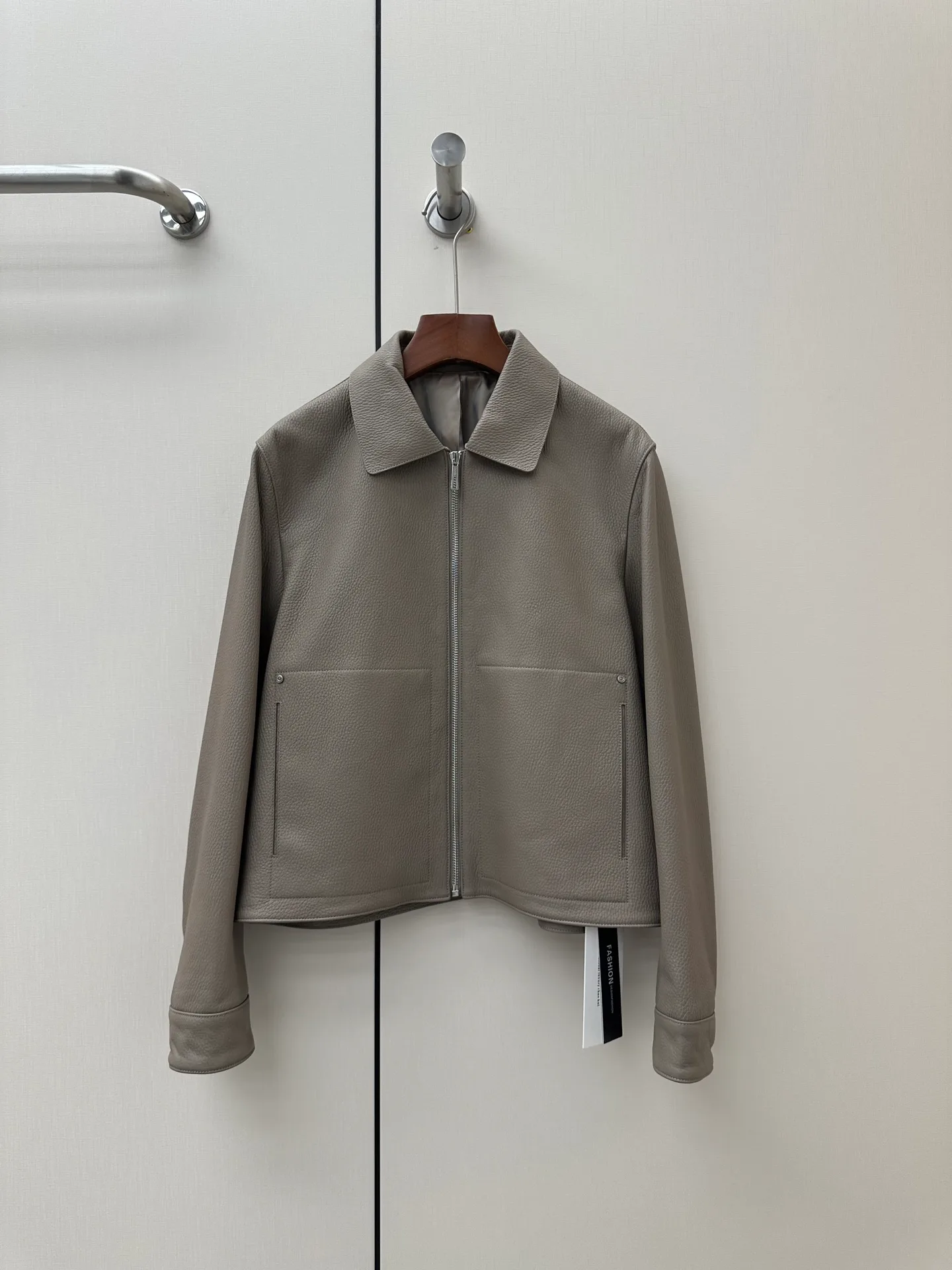 Women's Leather Jackets And Sheepskin Coats HERMES 18060879