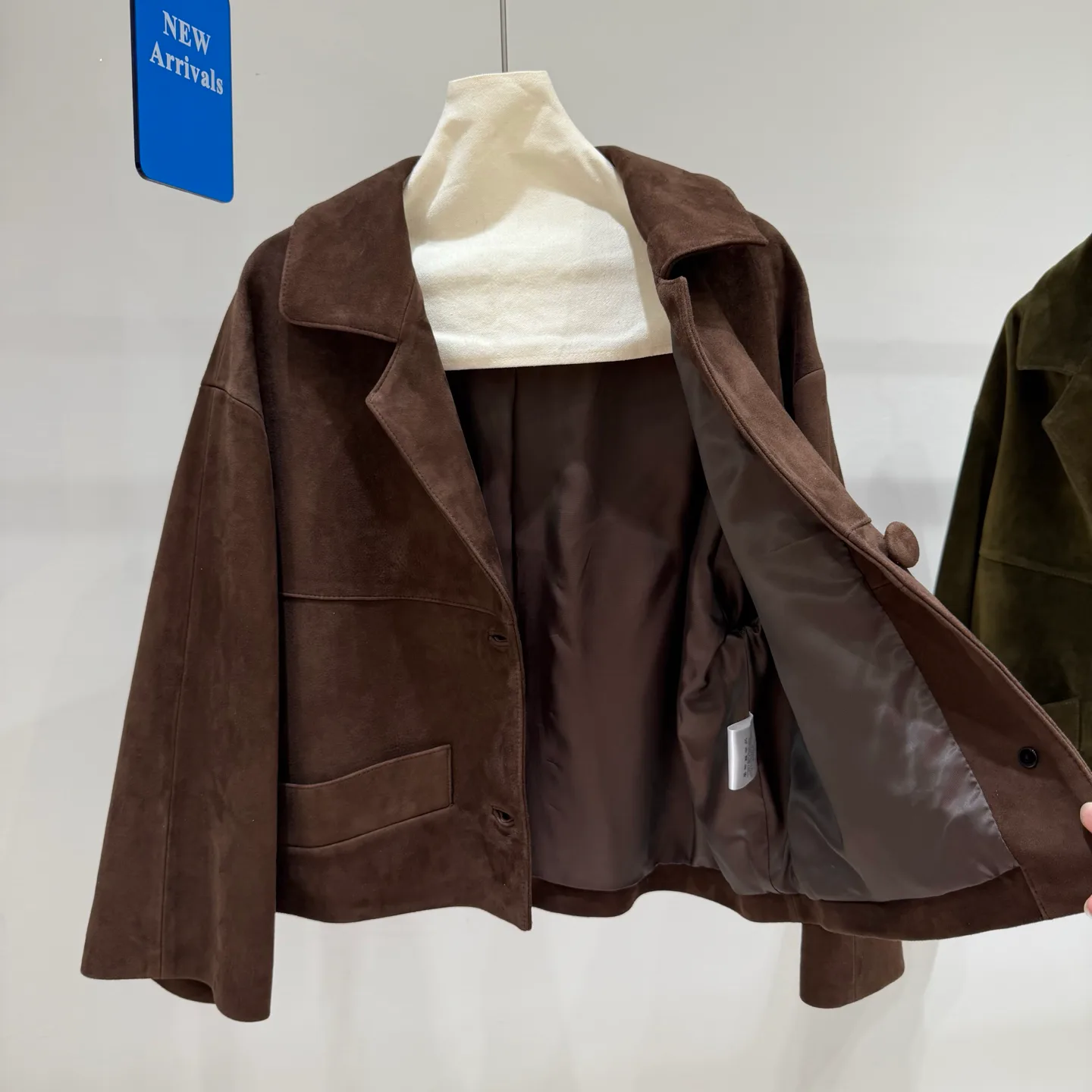 Women's Leather Jackets And Sheepskin Coats PRADA 18090506