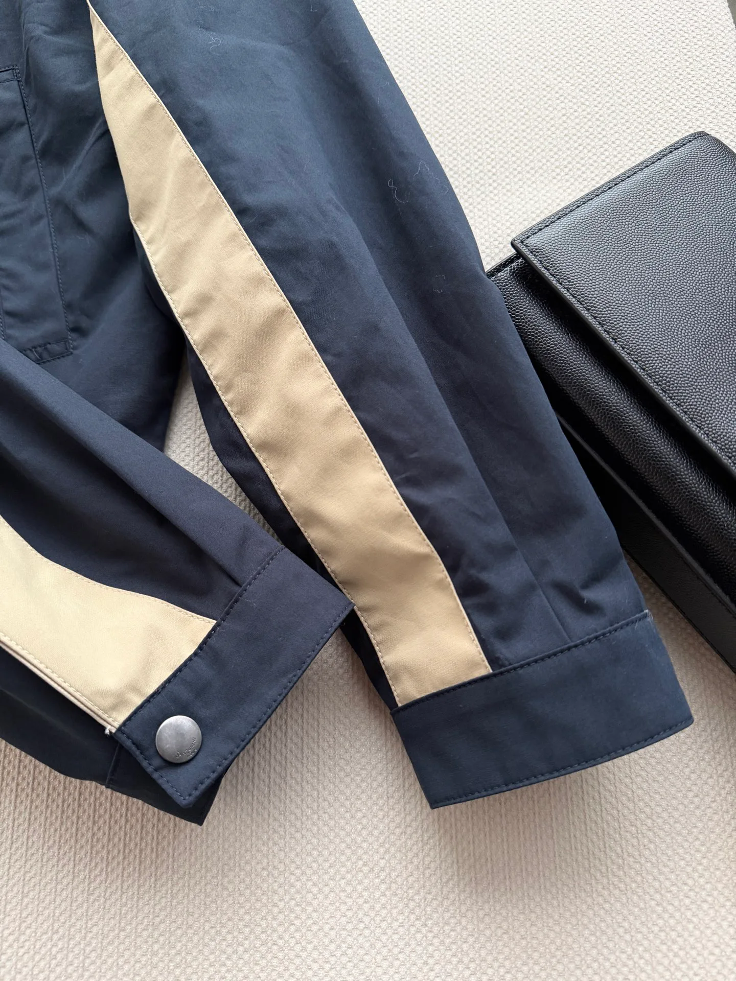 Куртки И Пуховики Женские Saint Laurent 18601948