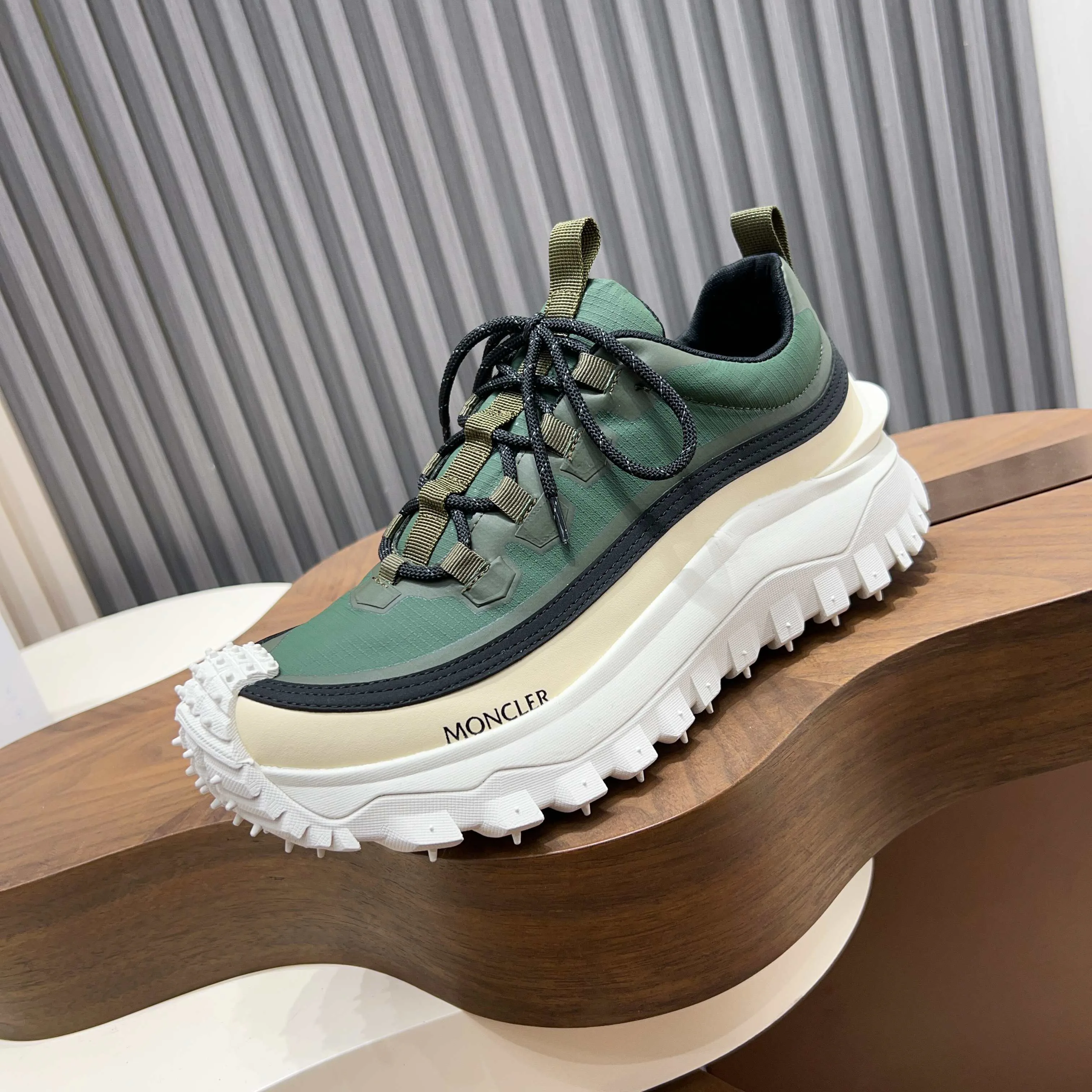 Men's Sneakers MONCLER 18116760