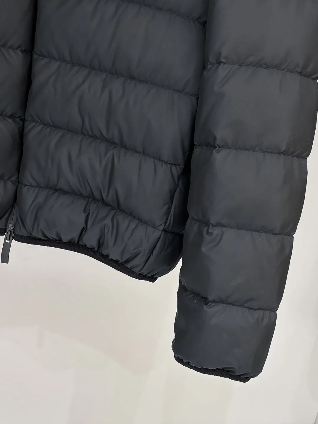 Куртки И Пуховики Мужские Moncler 18596622