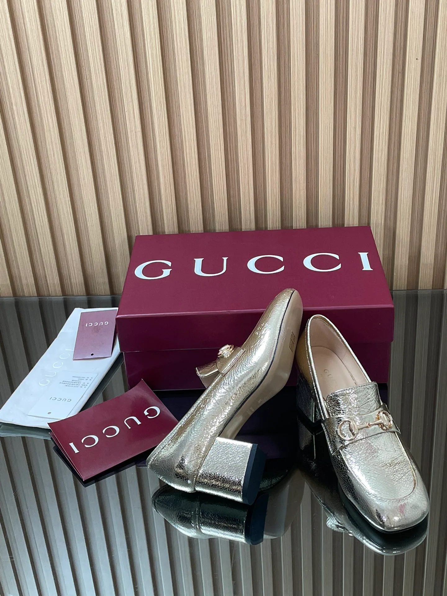 Women's Loafers And Moccasins GUCCI 18152970