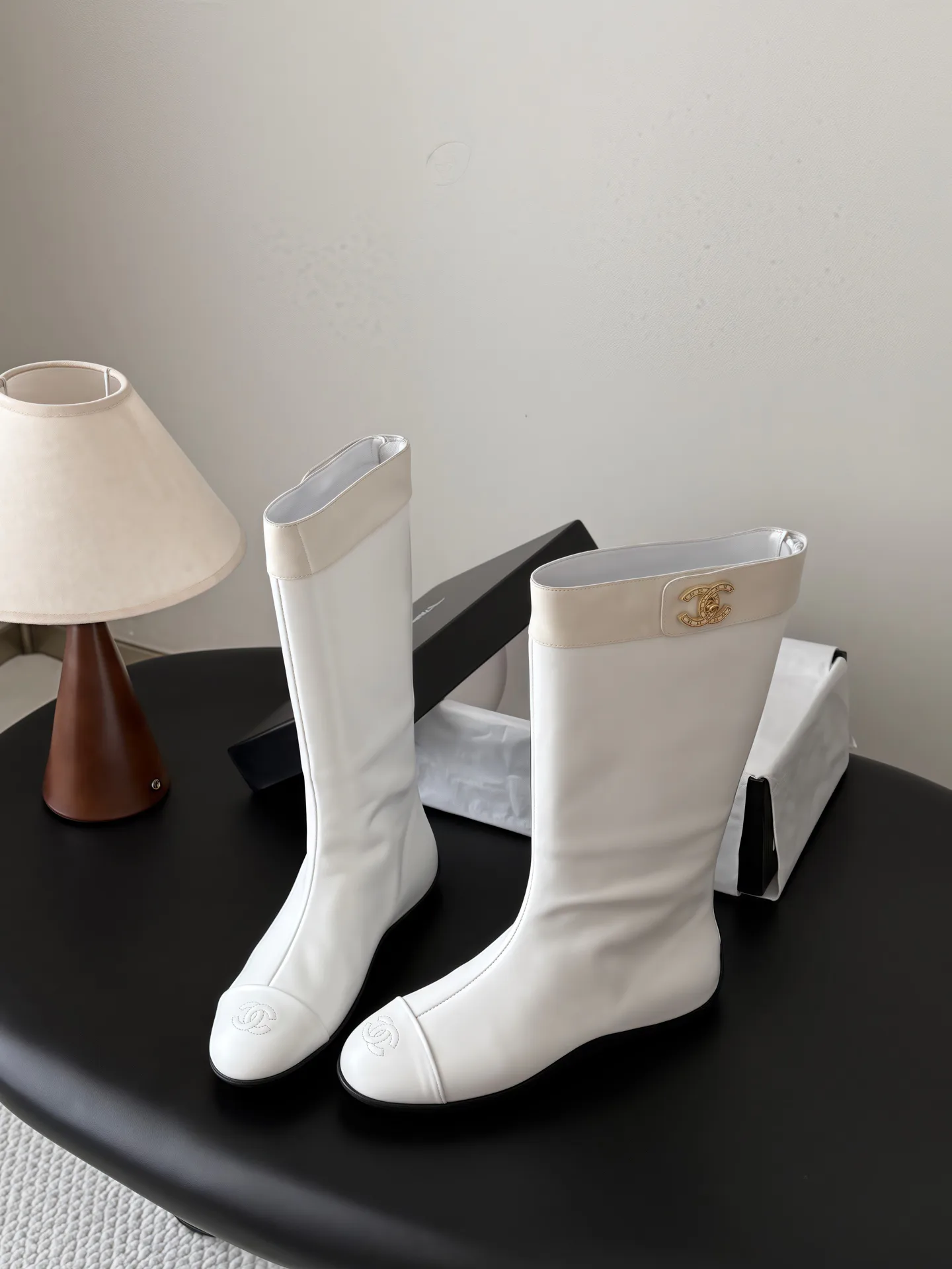 Women's Boots CHANEL 18152811