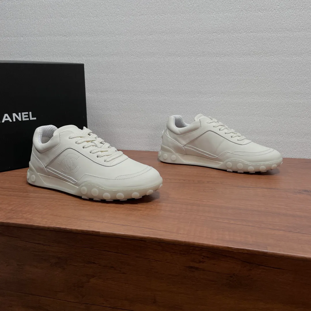 Women's Sneakers CHANEL 18000595