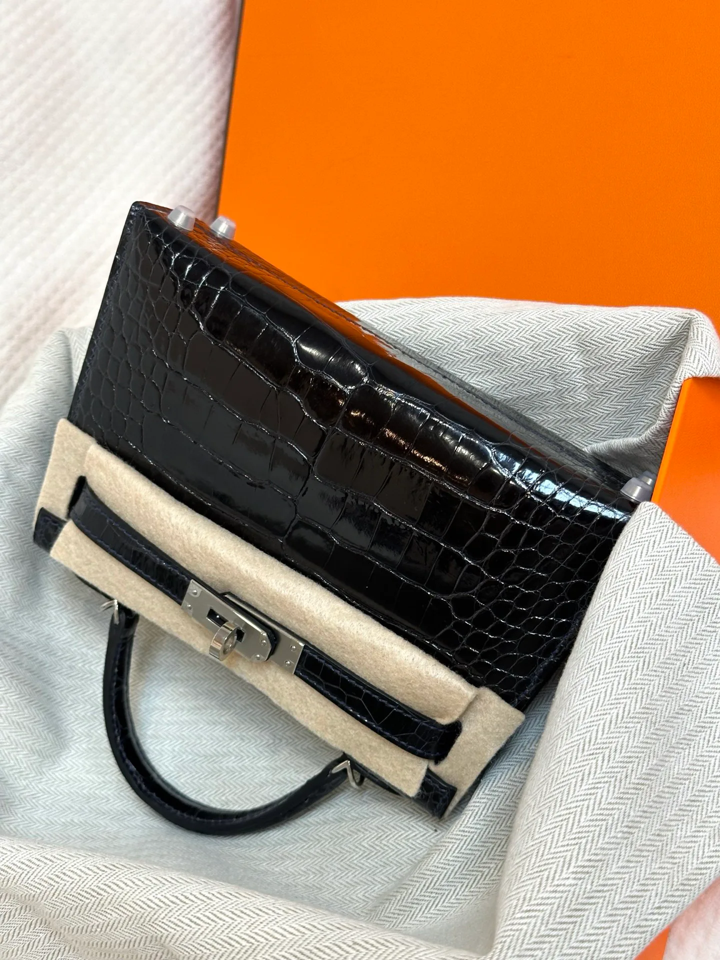 Women's Classic Handbags HERMES 18362072