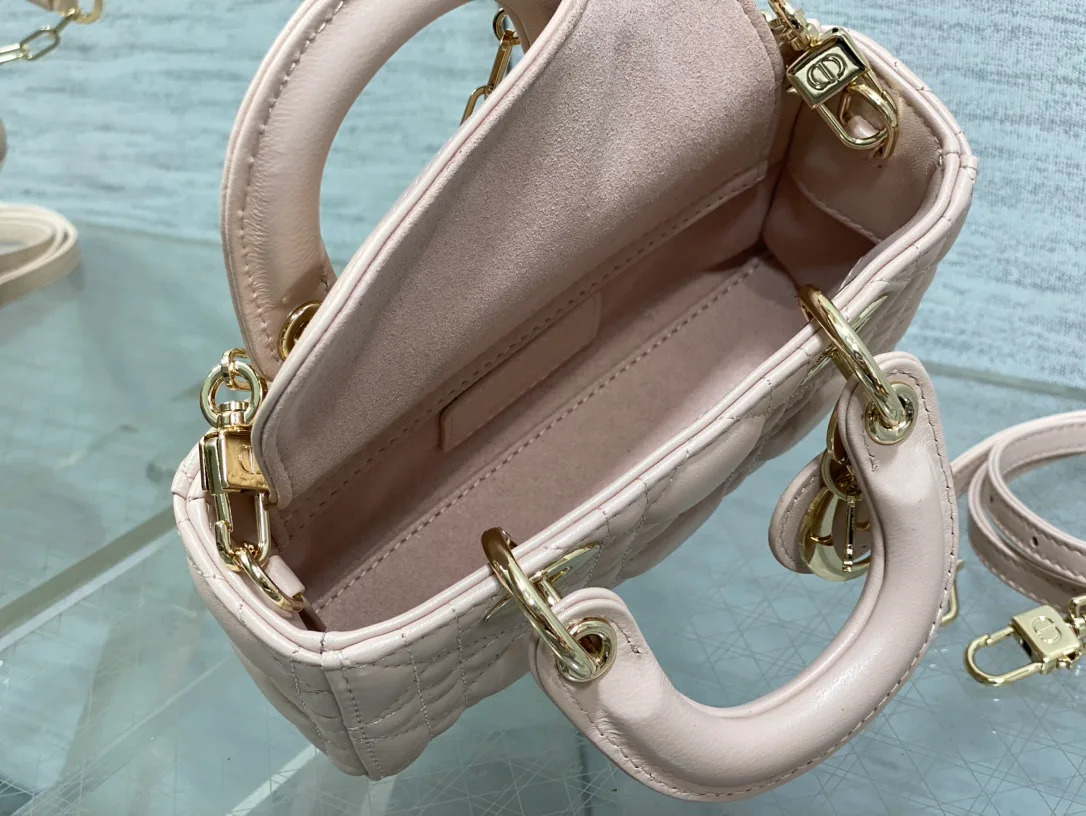 Women's Classic Handbags CHRISTIAN DIOR 17770403