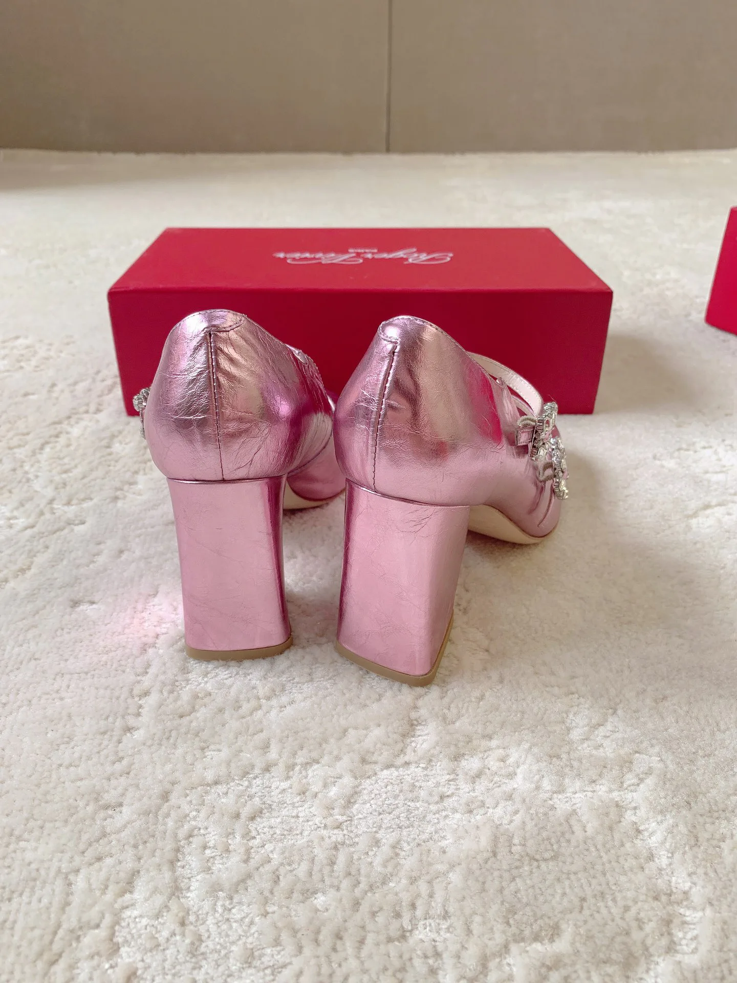 Women's Heels ROGER VIVIER 17745812