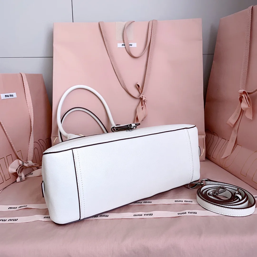 Women's Classic Handbags MIU MIU 18004744