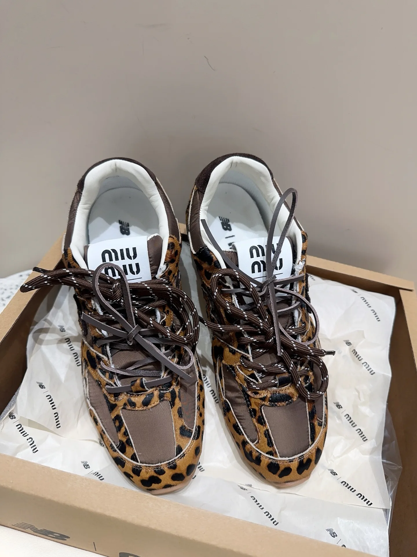 Women's Sneakers MIU MIU 18041322