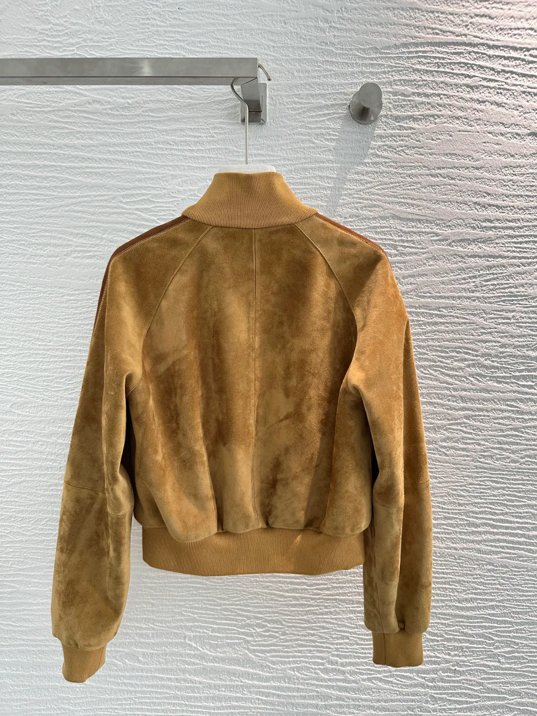 Women's Leather Jackets And Sheepskin Coats MIU MIU 17474166