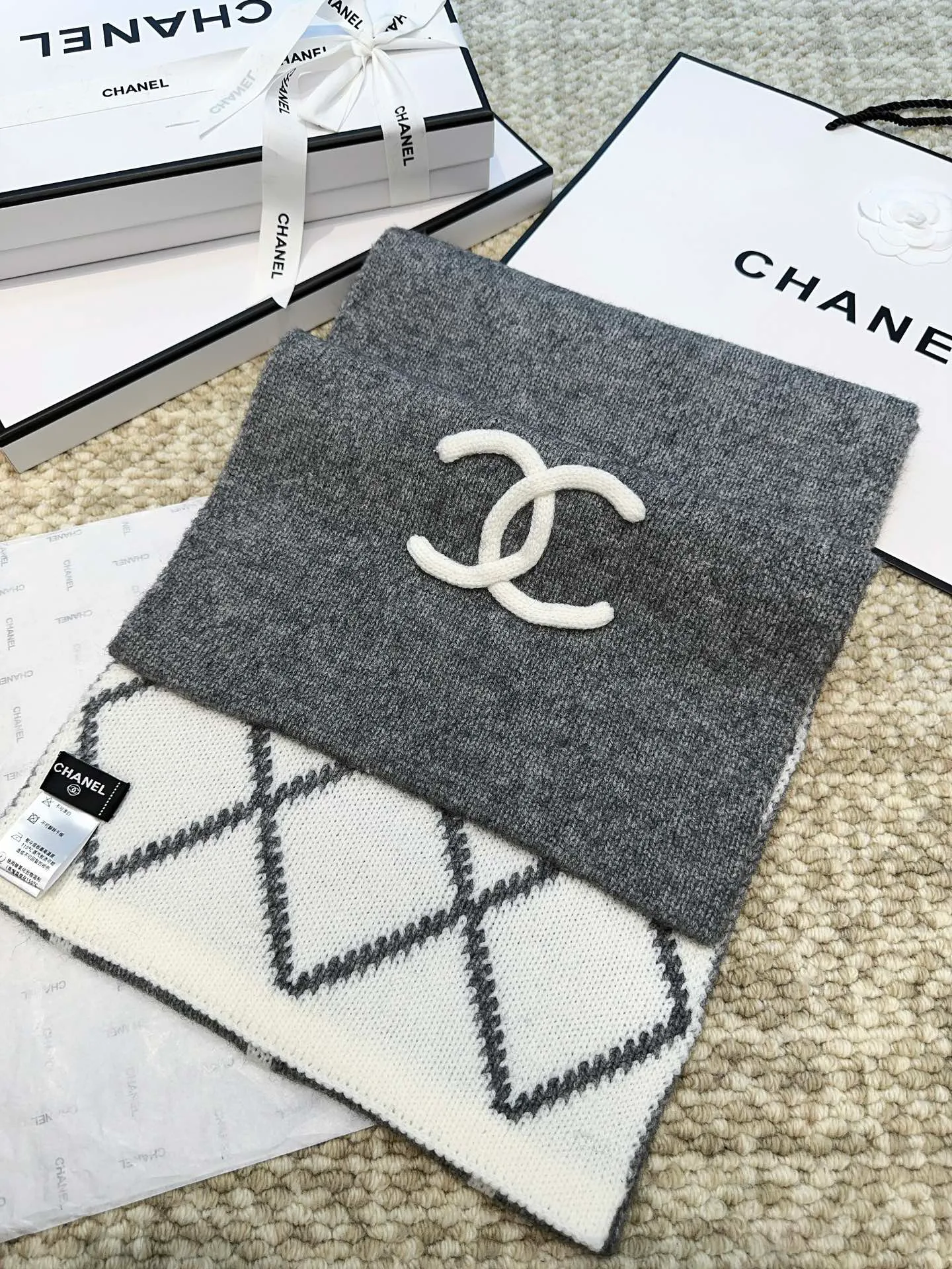 Scarves CHANEL 18105433