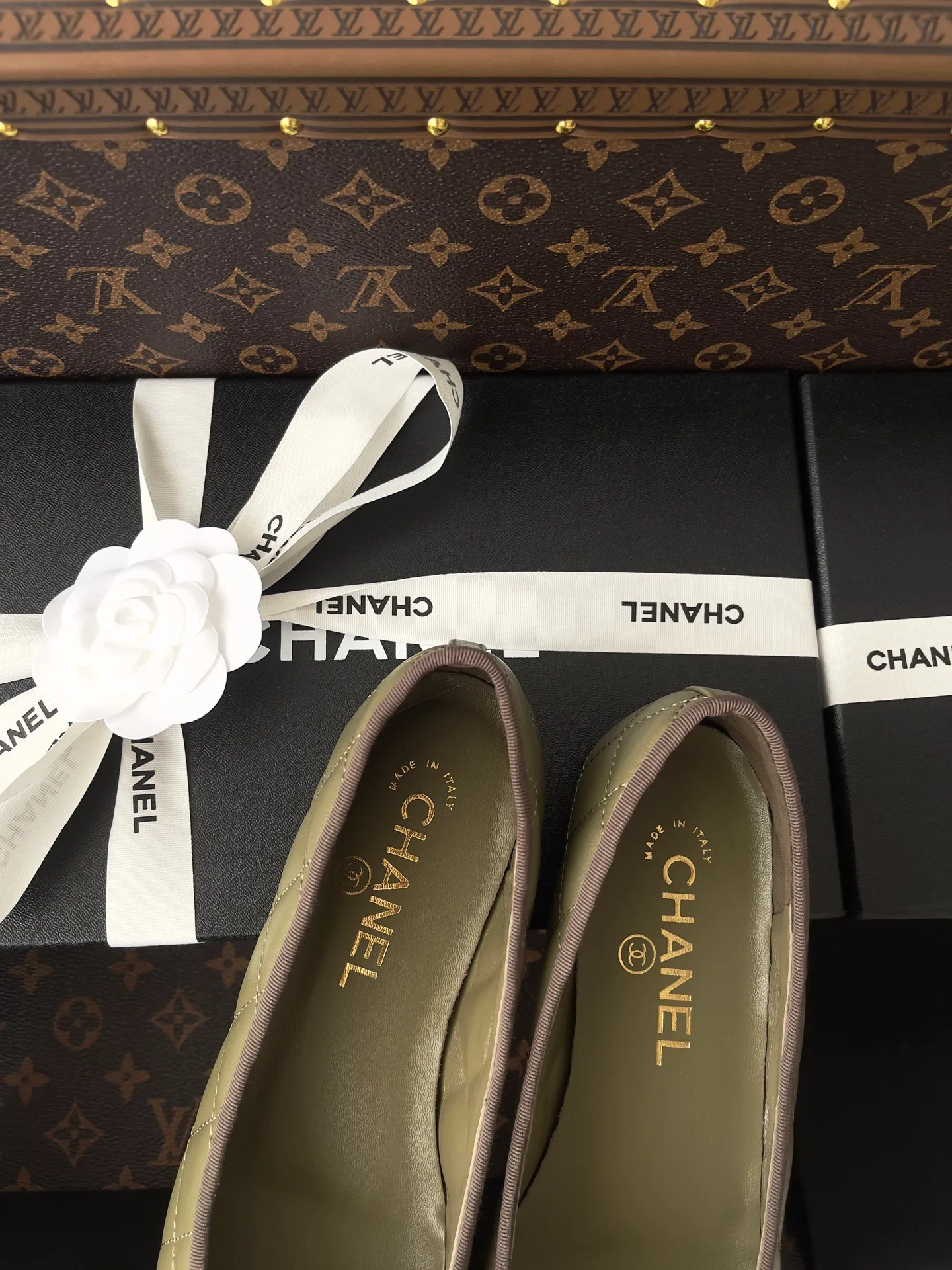 Women's Ballet Flats CHANEL 18153009