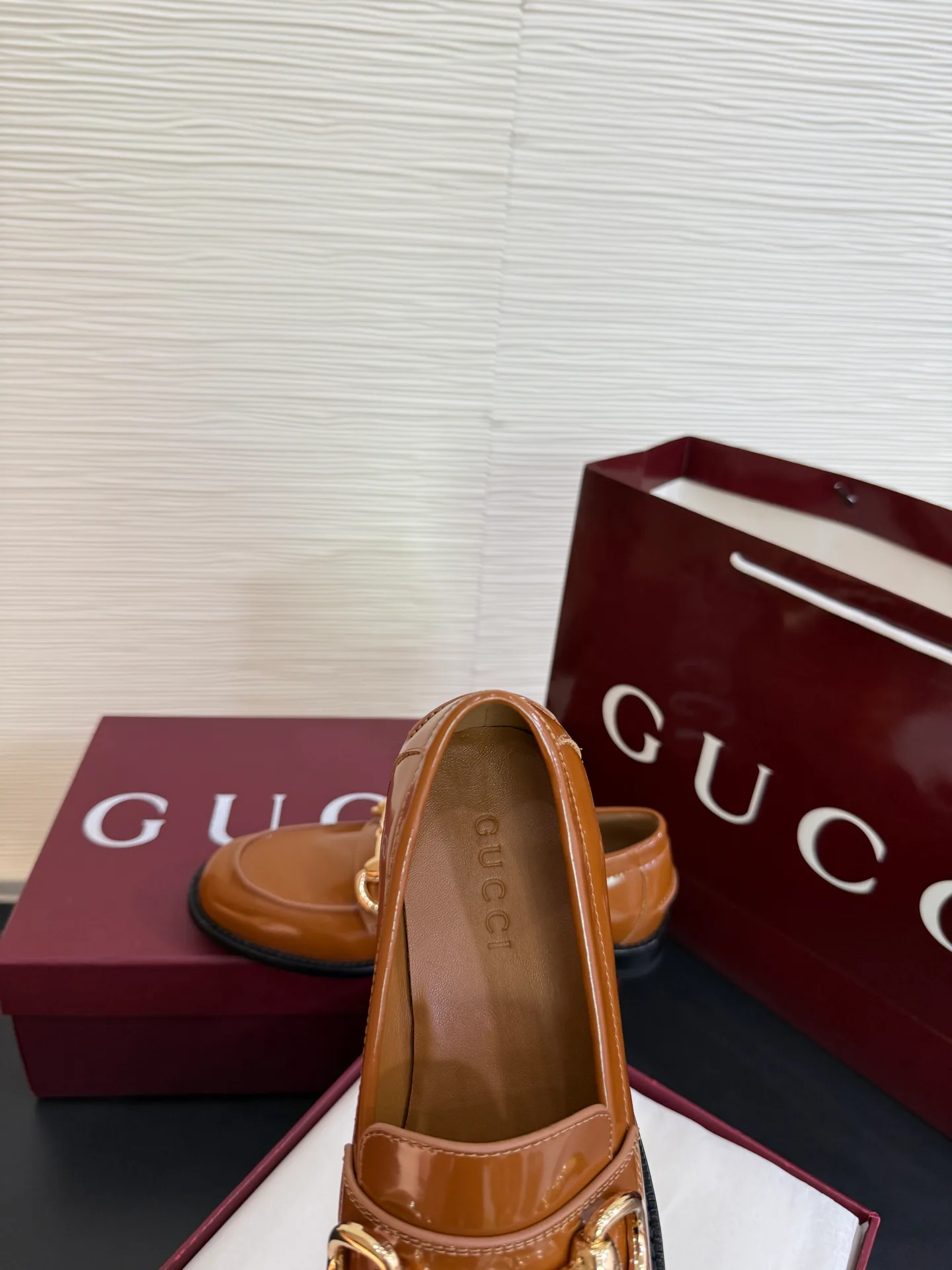 Women's Loafers And Moccasins GUCCI 18071210