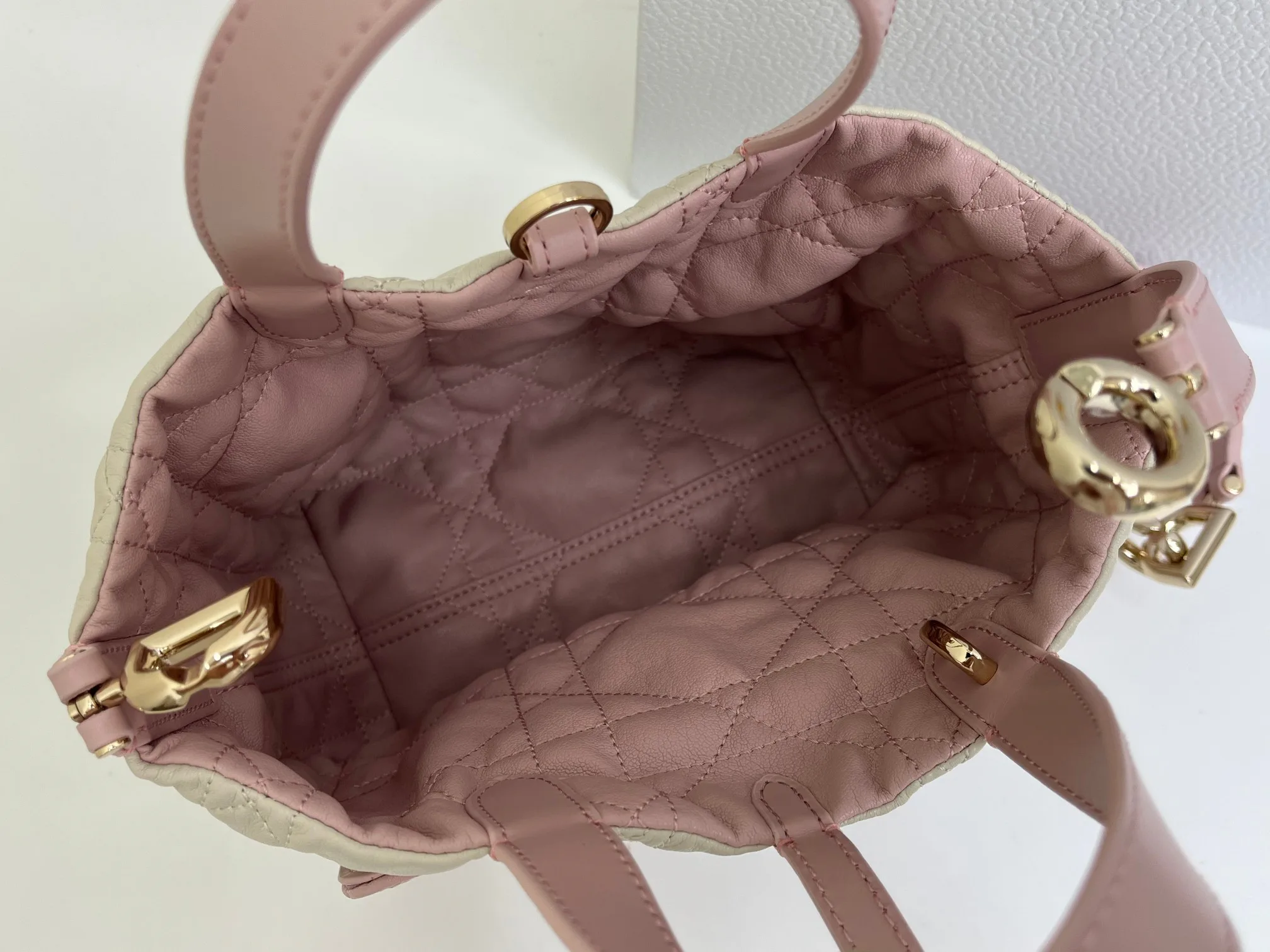 Women's Classic Handbags CHRISTIAN DIOR 17345152