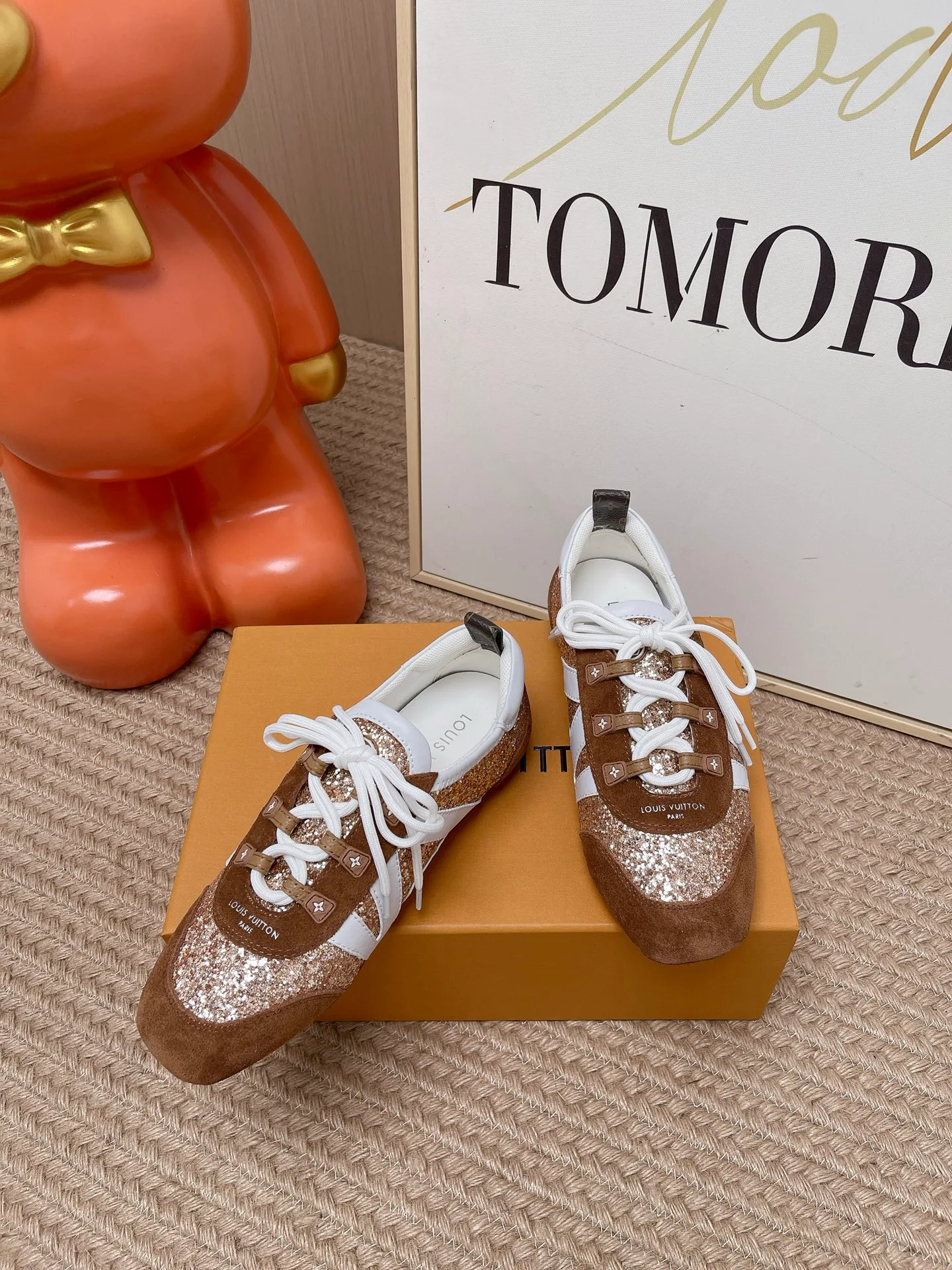 Women's Sneakers LOUIS VUITTON 17449404