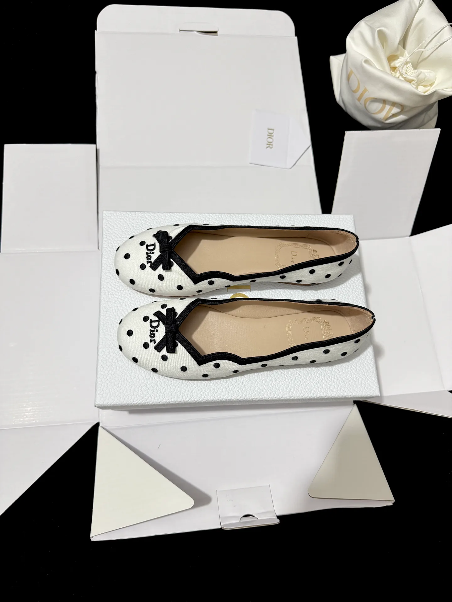 Women's Ballet Flats CHRISTIAN DIOR 18110174