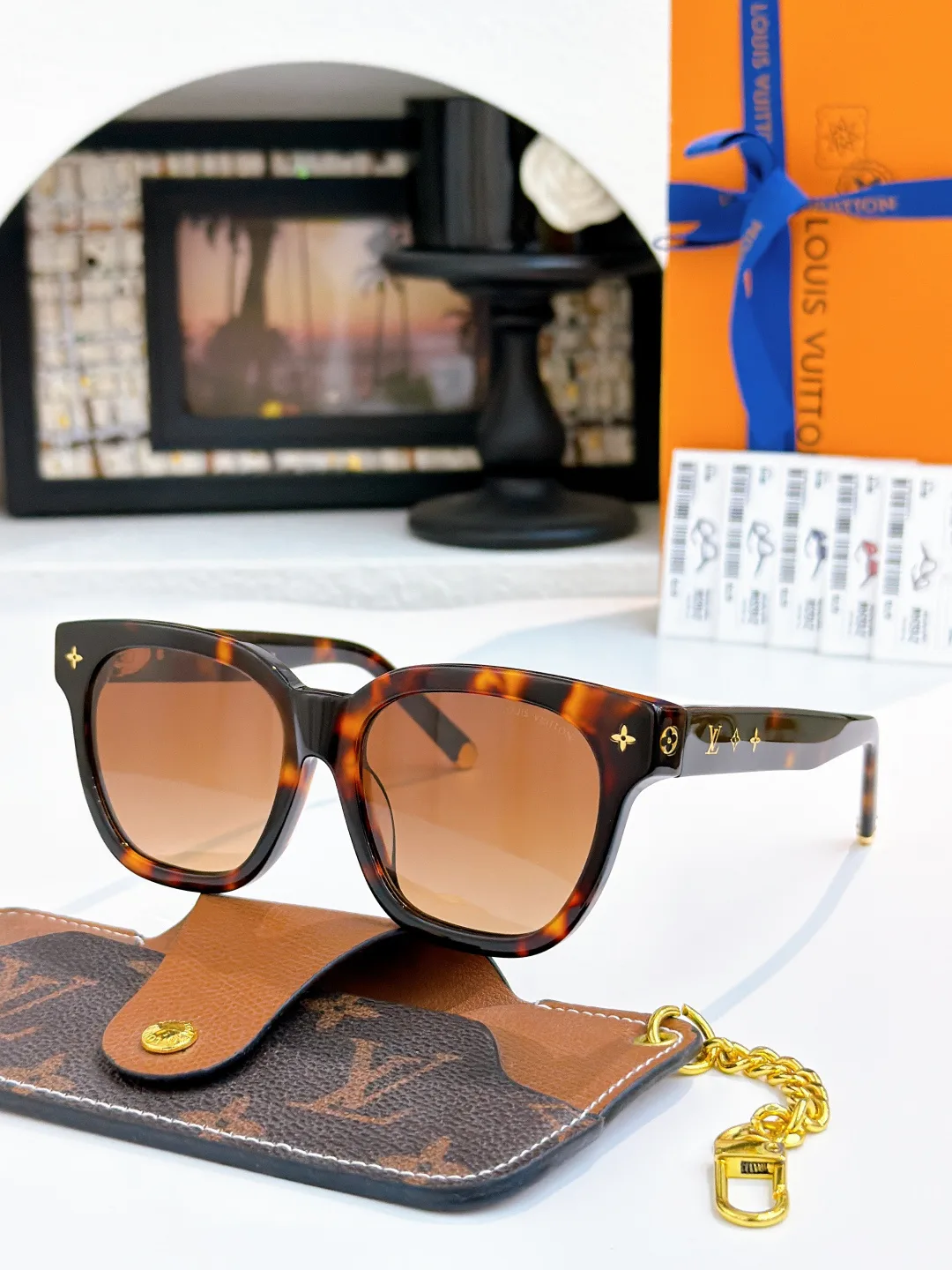 Glasses LOUIS VUITTON 16853130