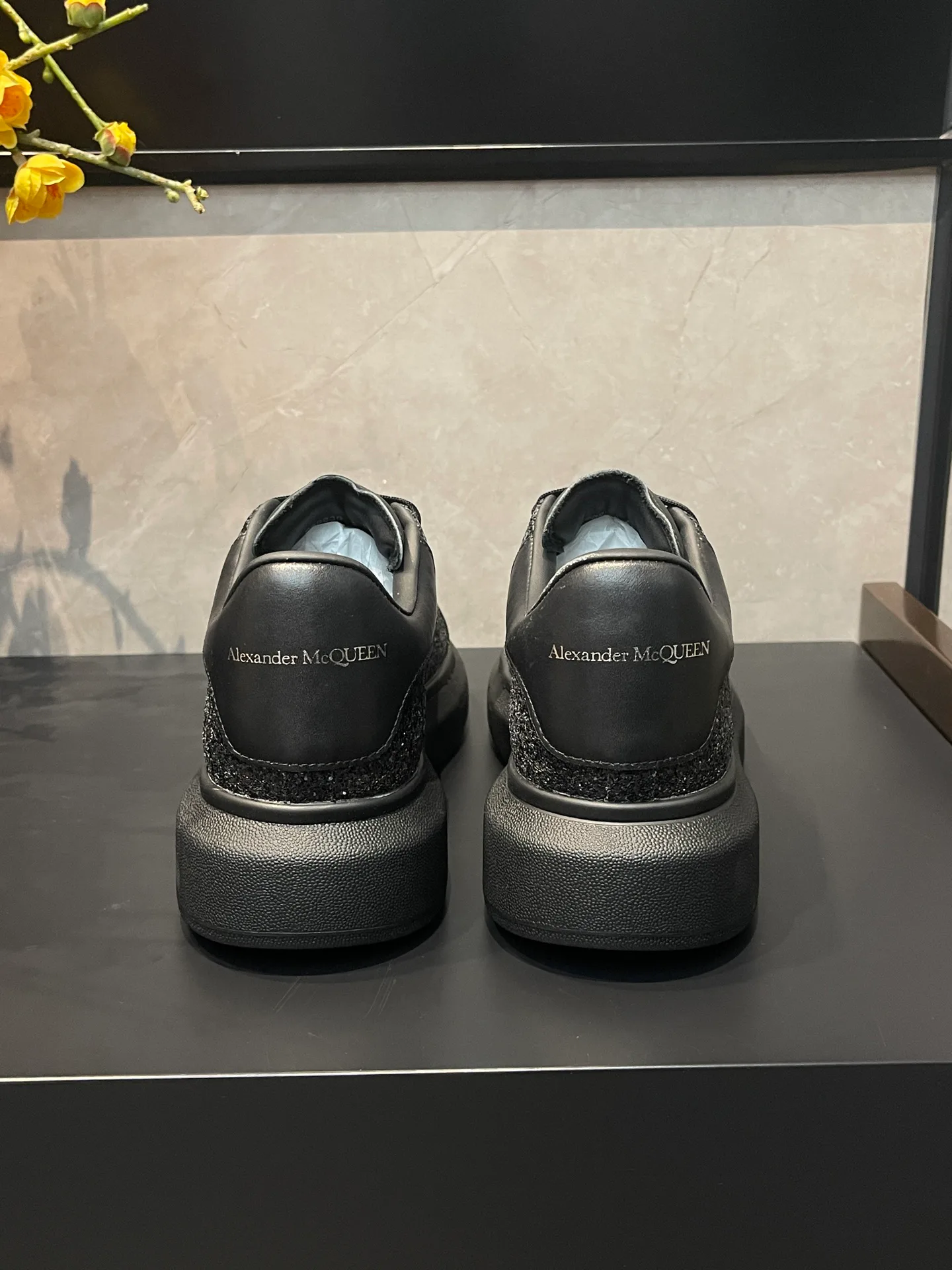 Women's Sneakers ALEXANDER MCQUEEN 17827928