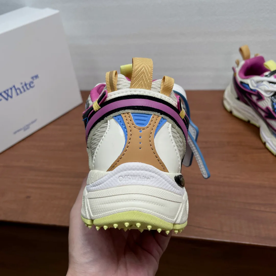 Women's Sneakers OFF-WHITE 18100777