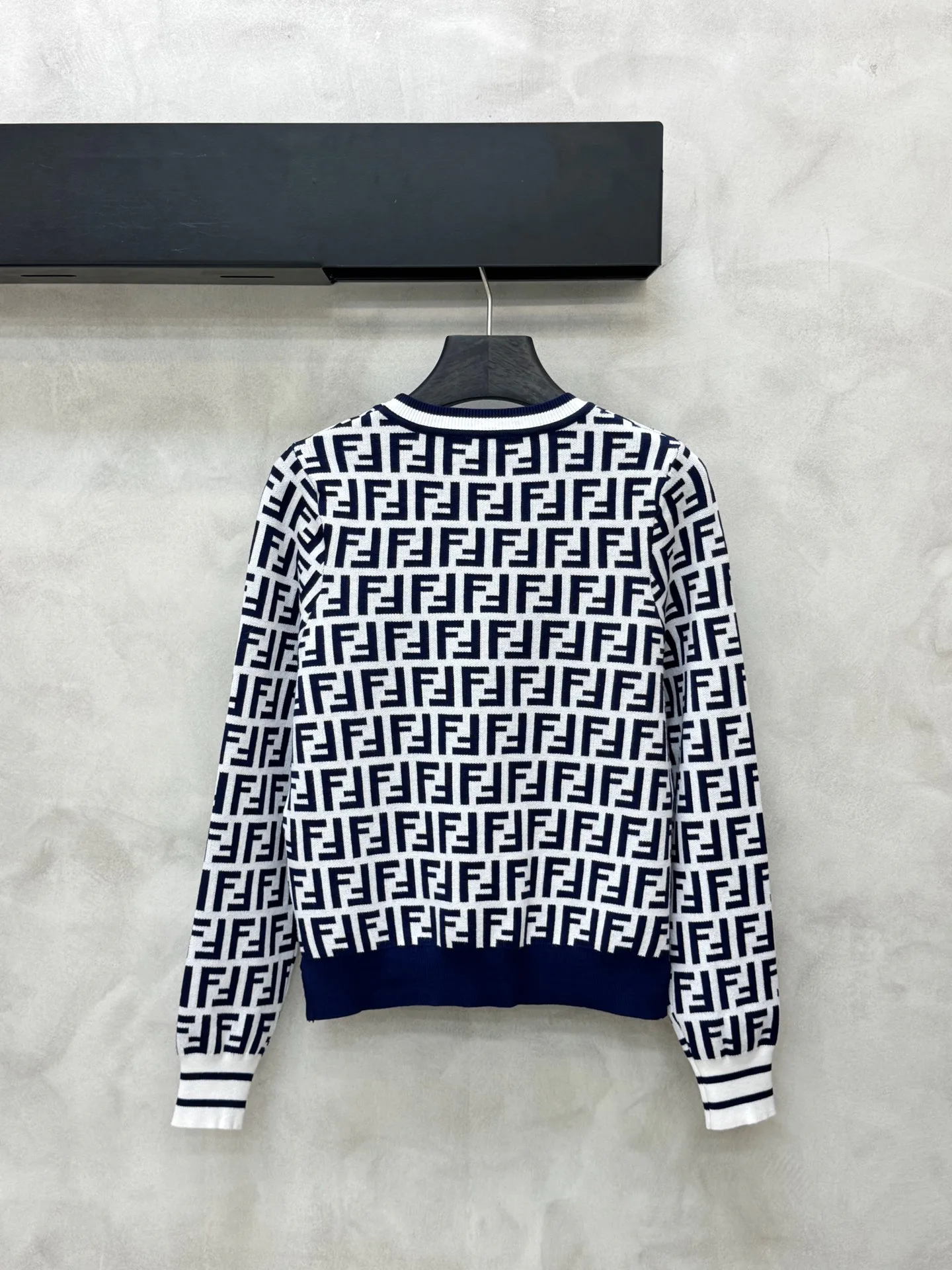Women's Jumpers And Sweaters FENDI 18263230