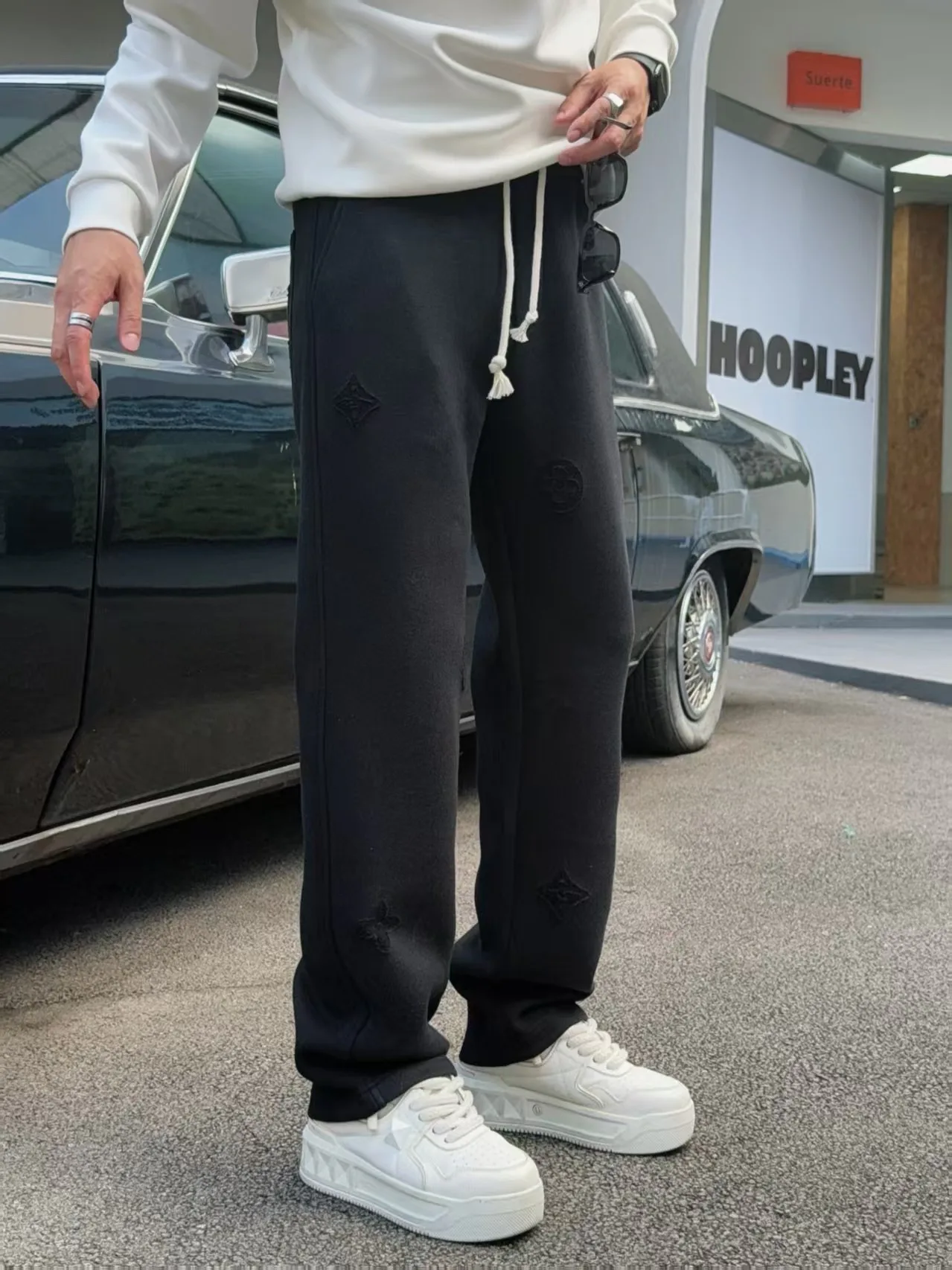 Women's Trousers LOUIS VUITTON 18178315